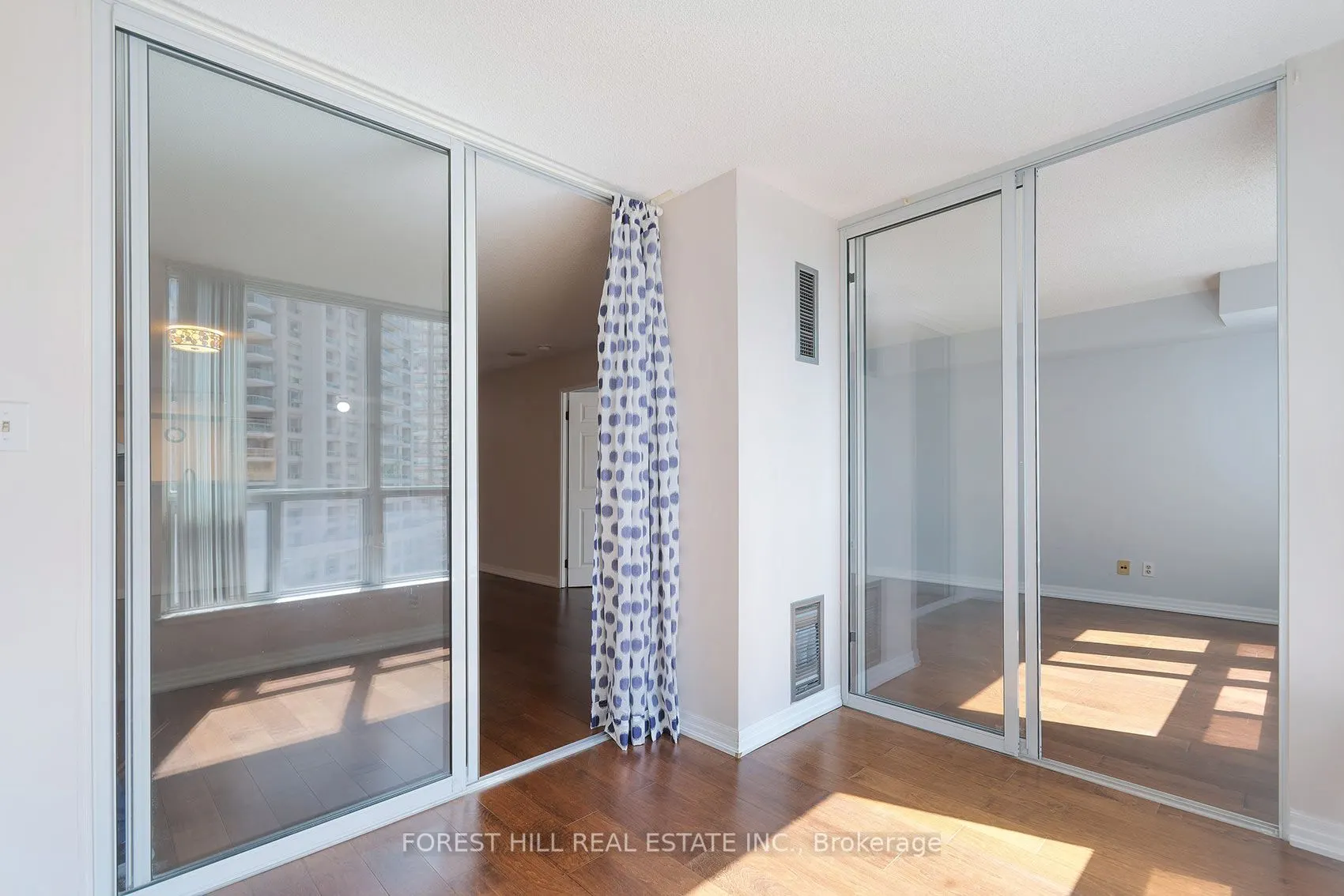 24 Wellesley Street W #1303
