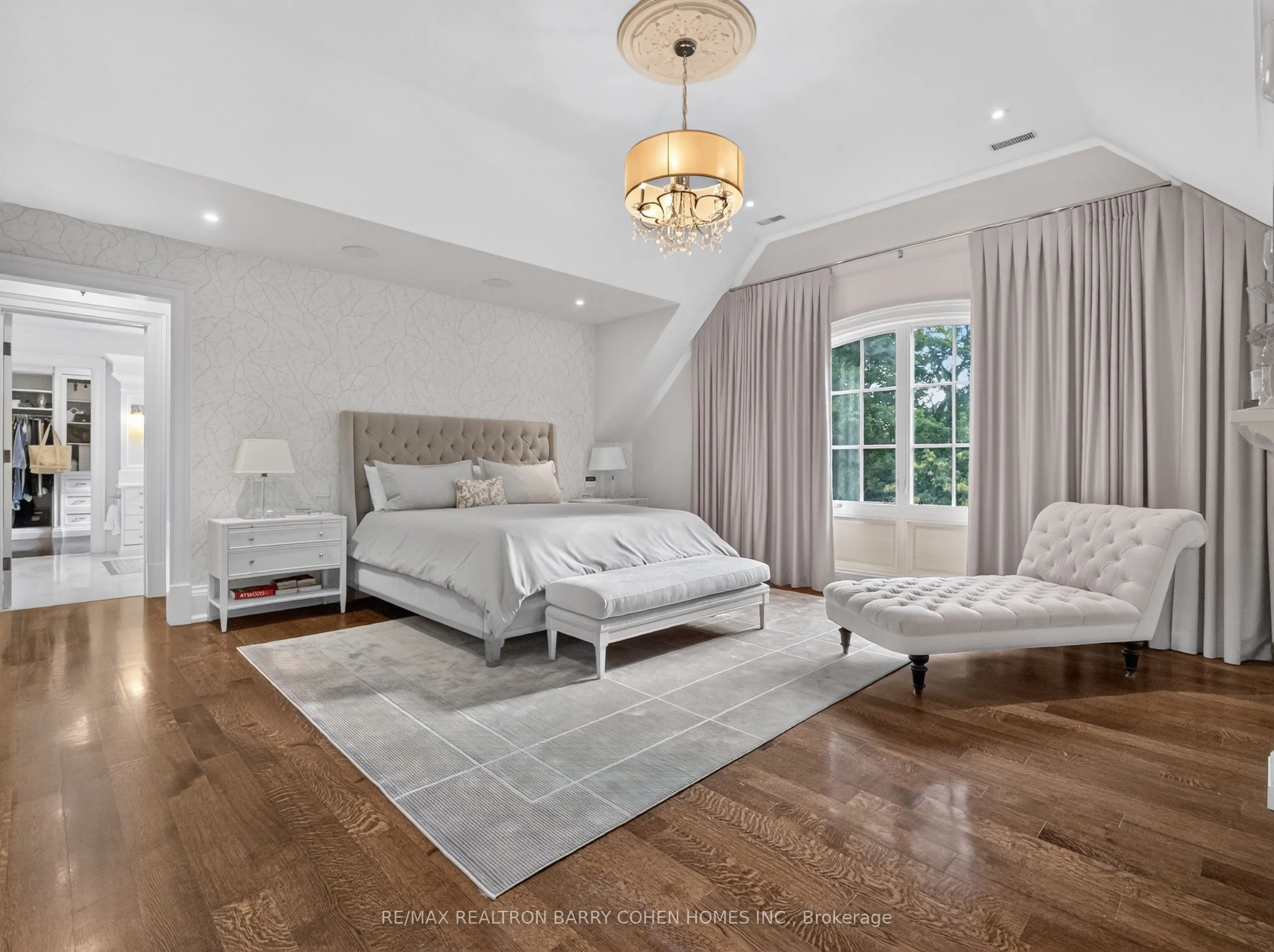 21 Don Ridge Drive