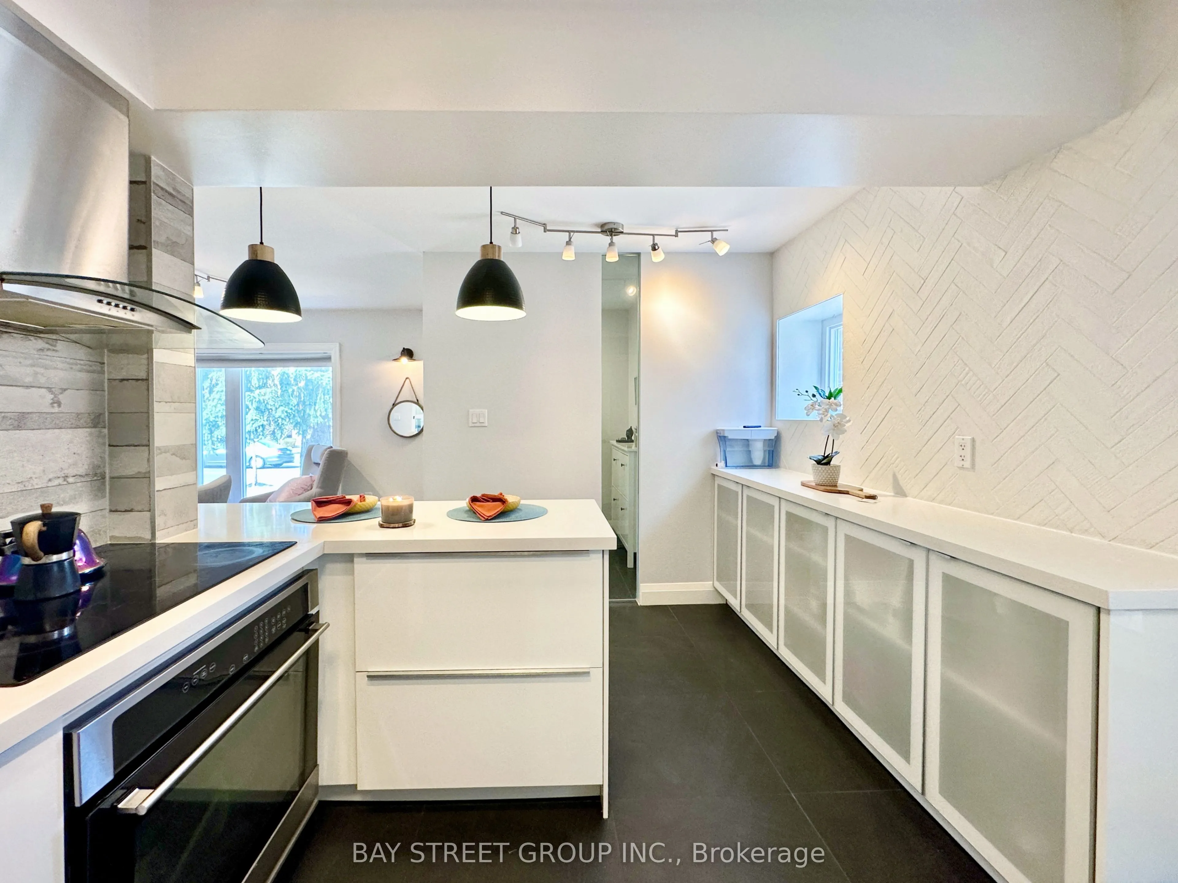 99 Park Home Avenue