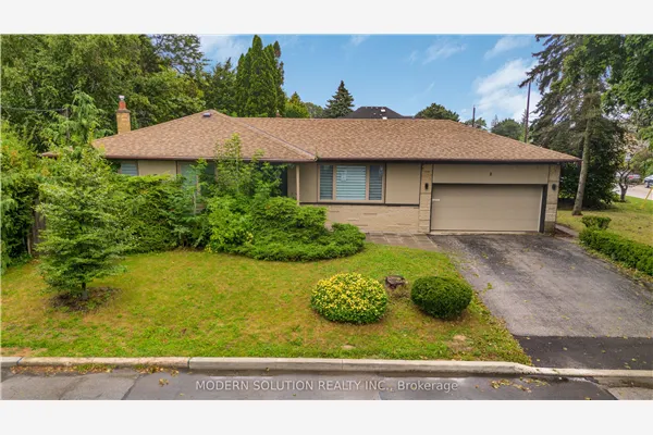 2 Caswell Drive