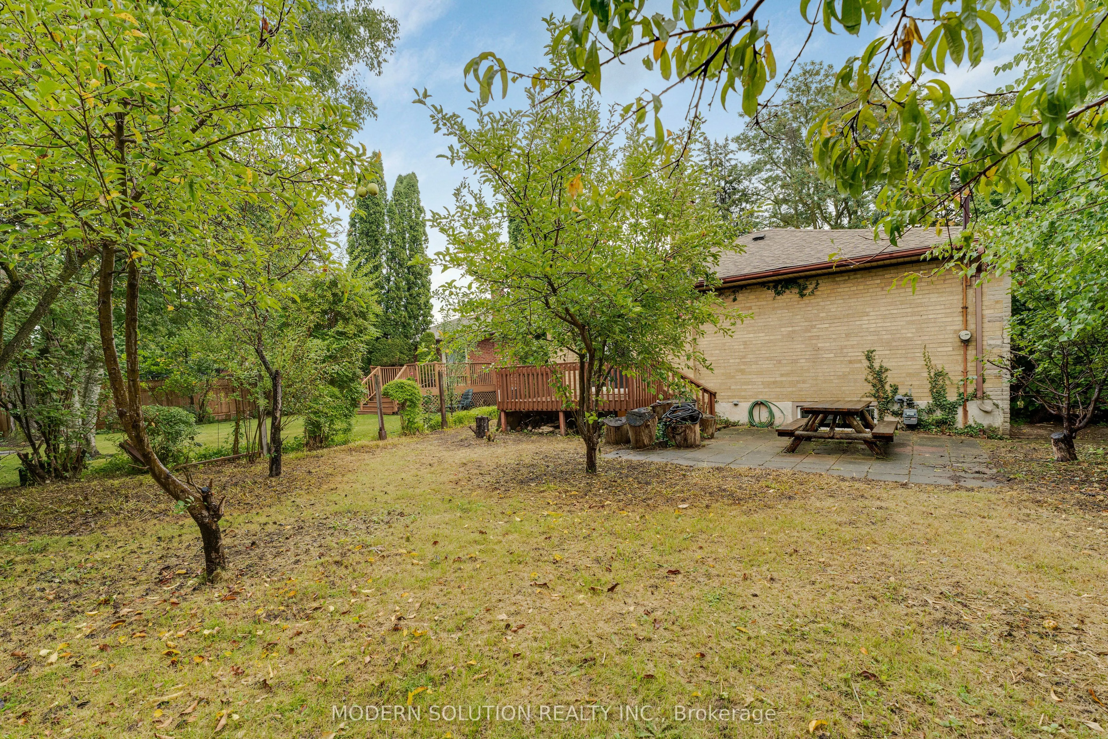 2 Caswell Drive