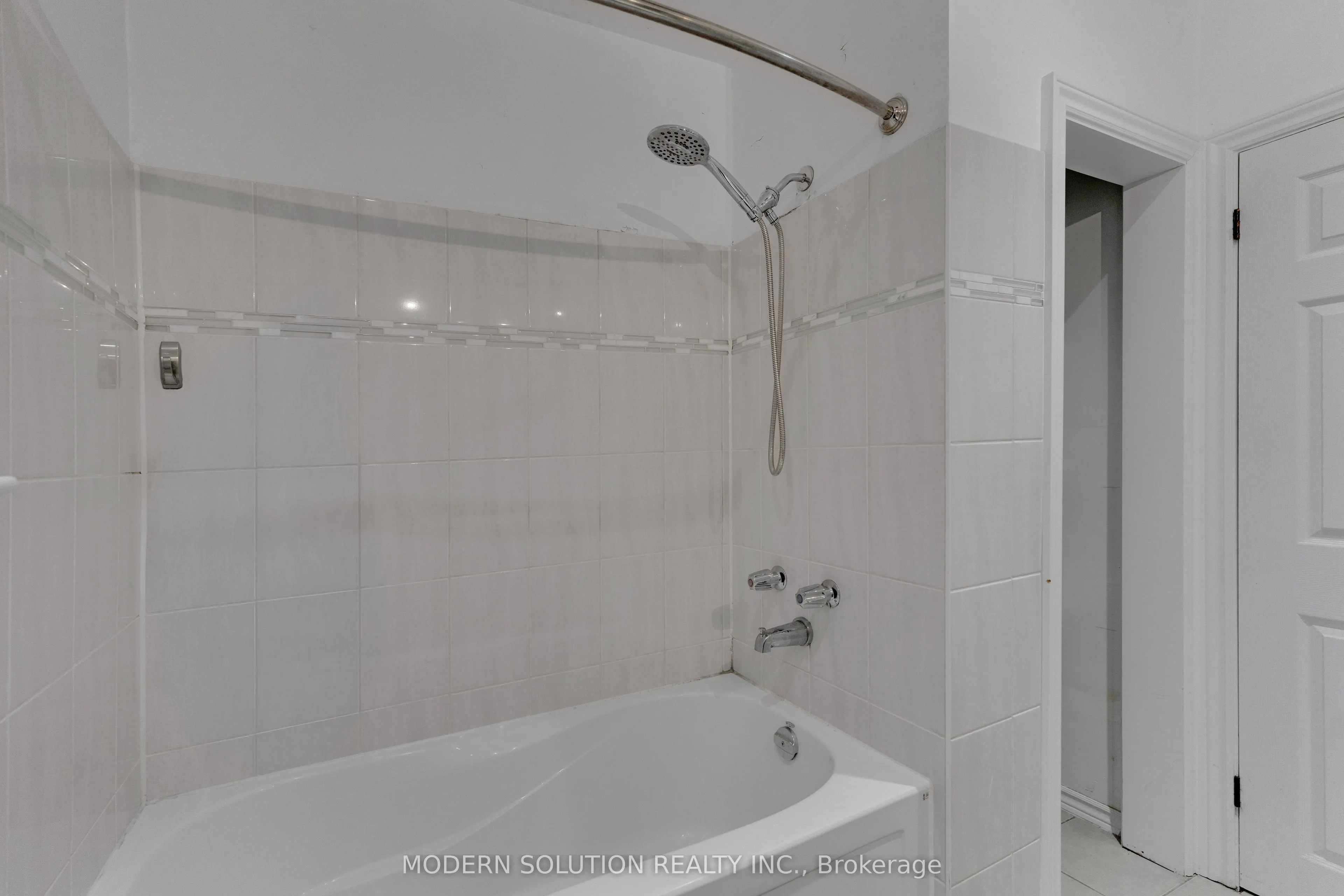 2 Caswell Drive