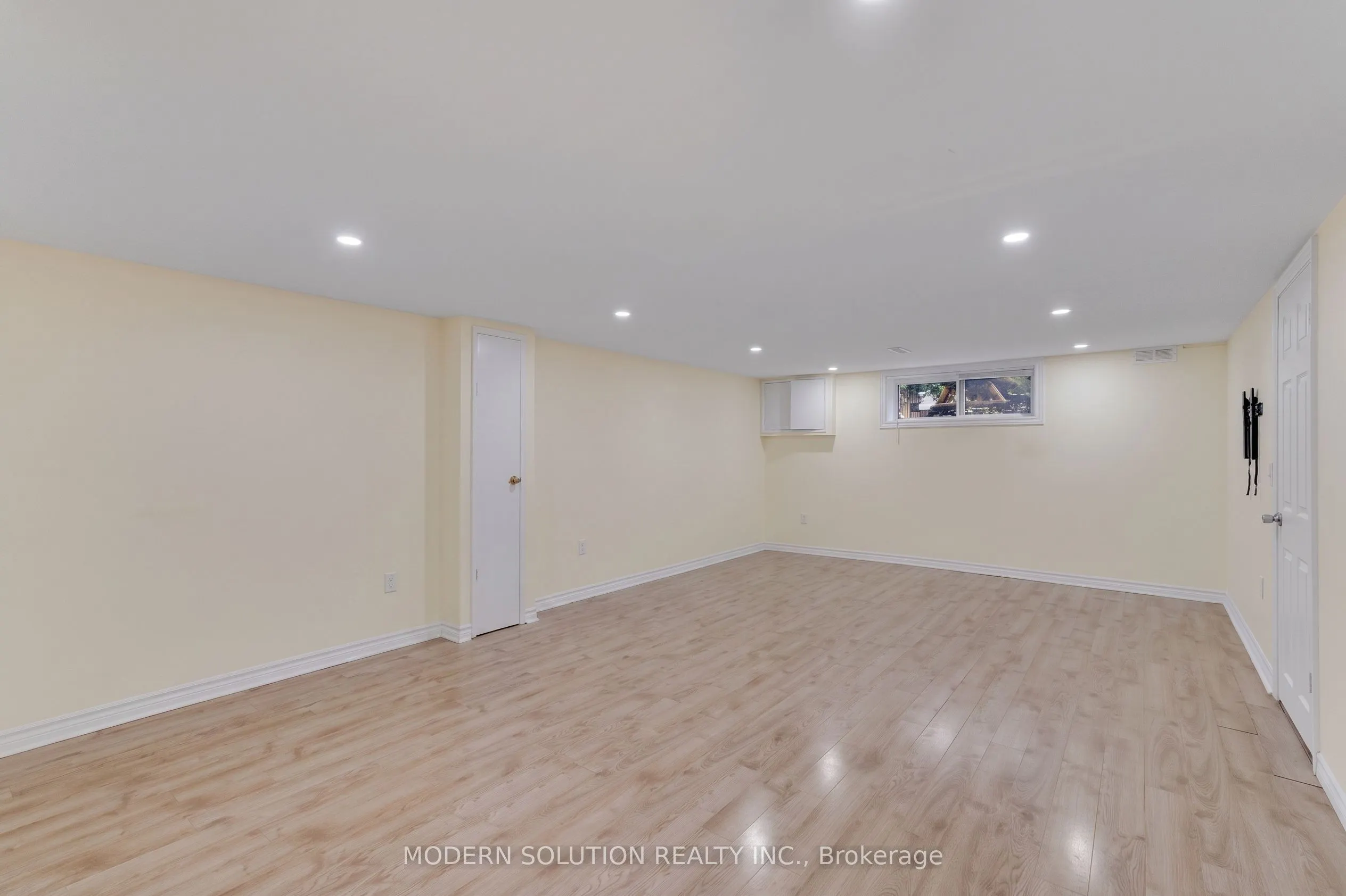 2 Caswell Drive