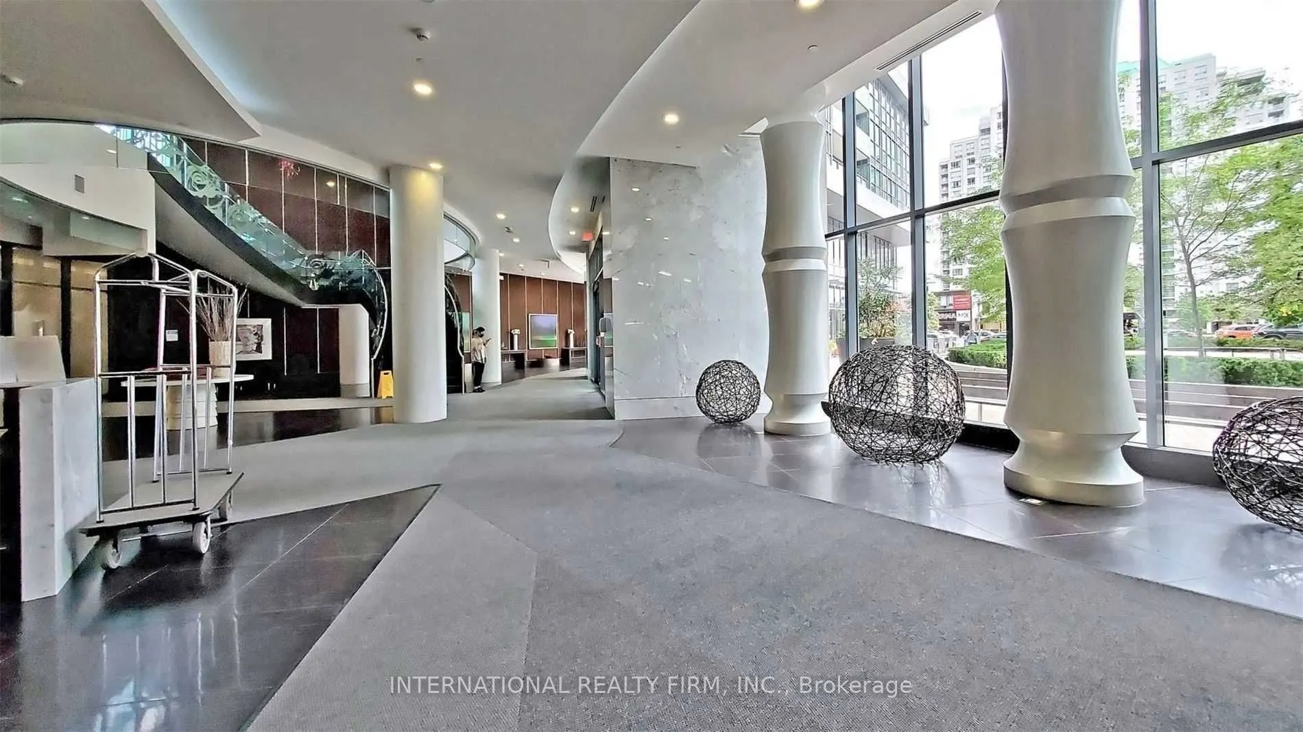5162 Yonge Street S #1811