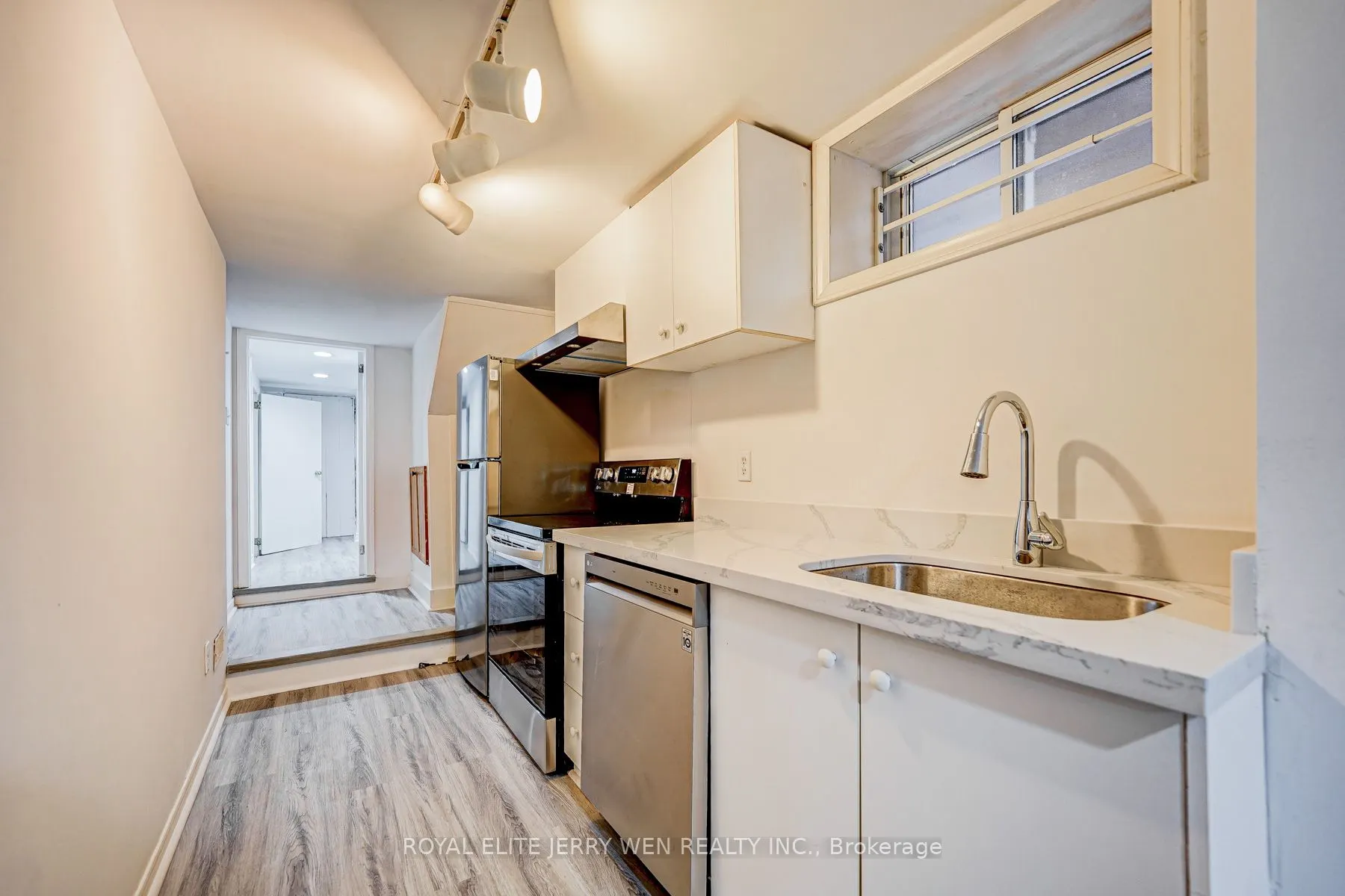 171 Lawrence Avenue W #basemt