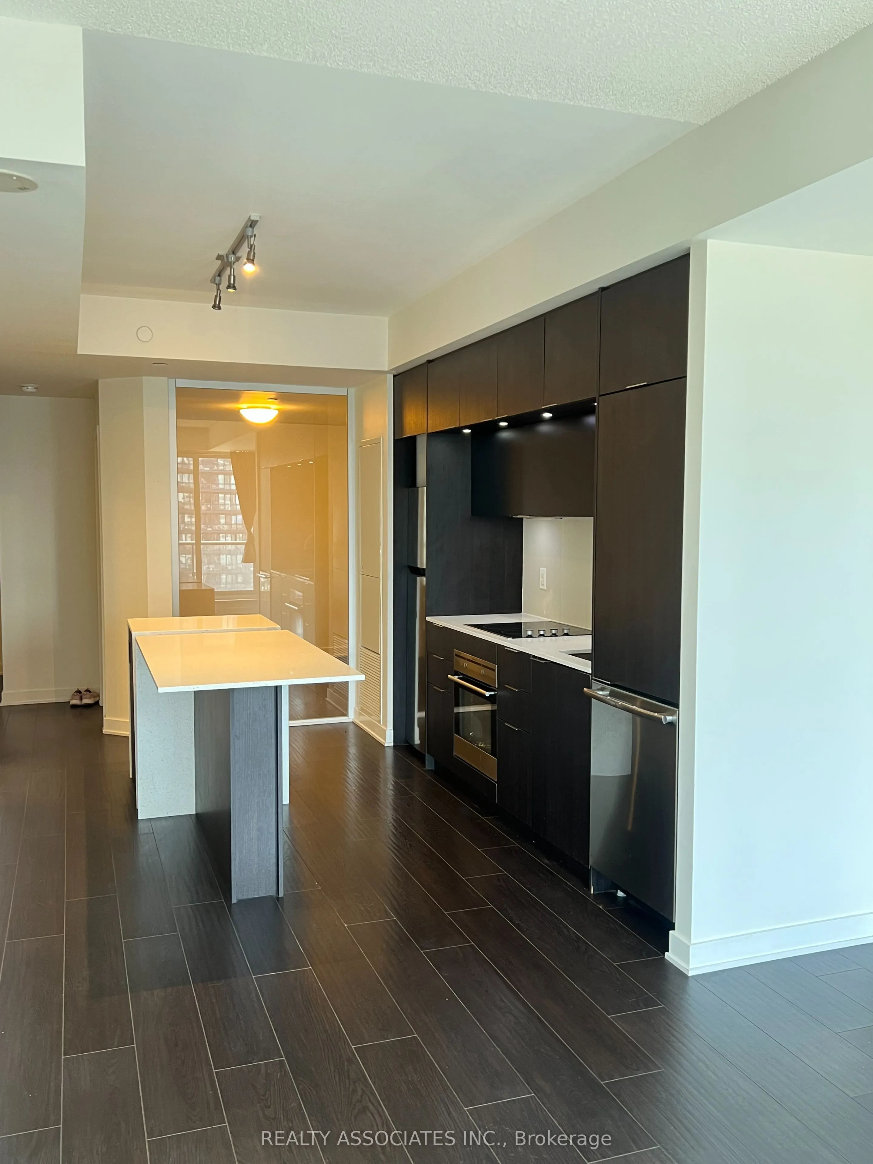 170 Sumach Street #2008