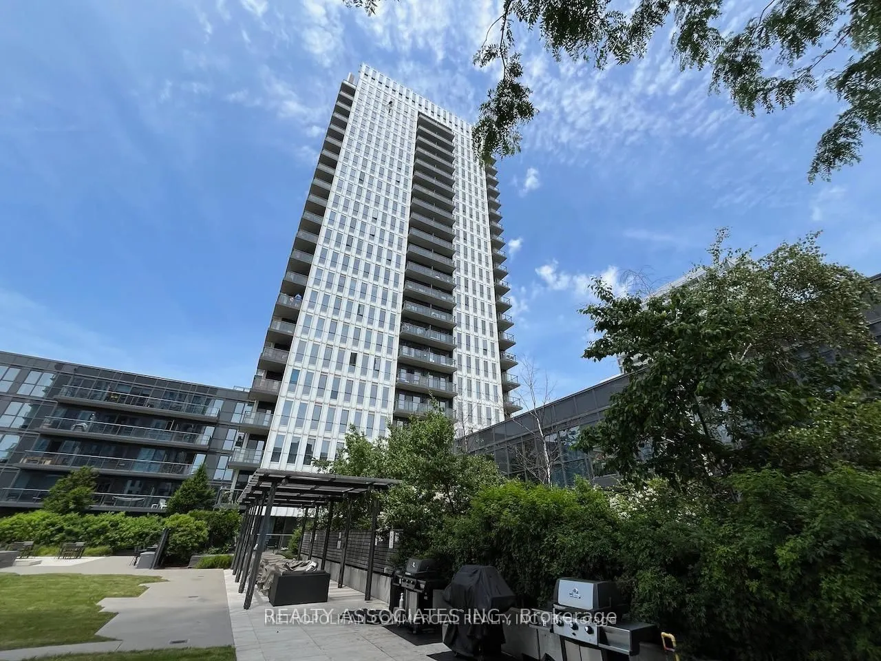 170 Sumach Street #2008