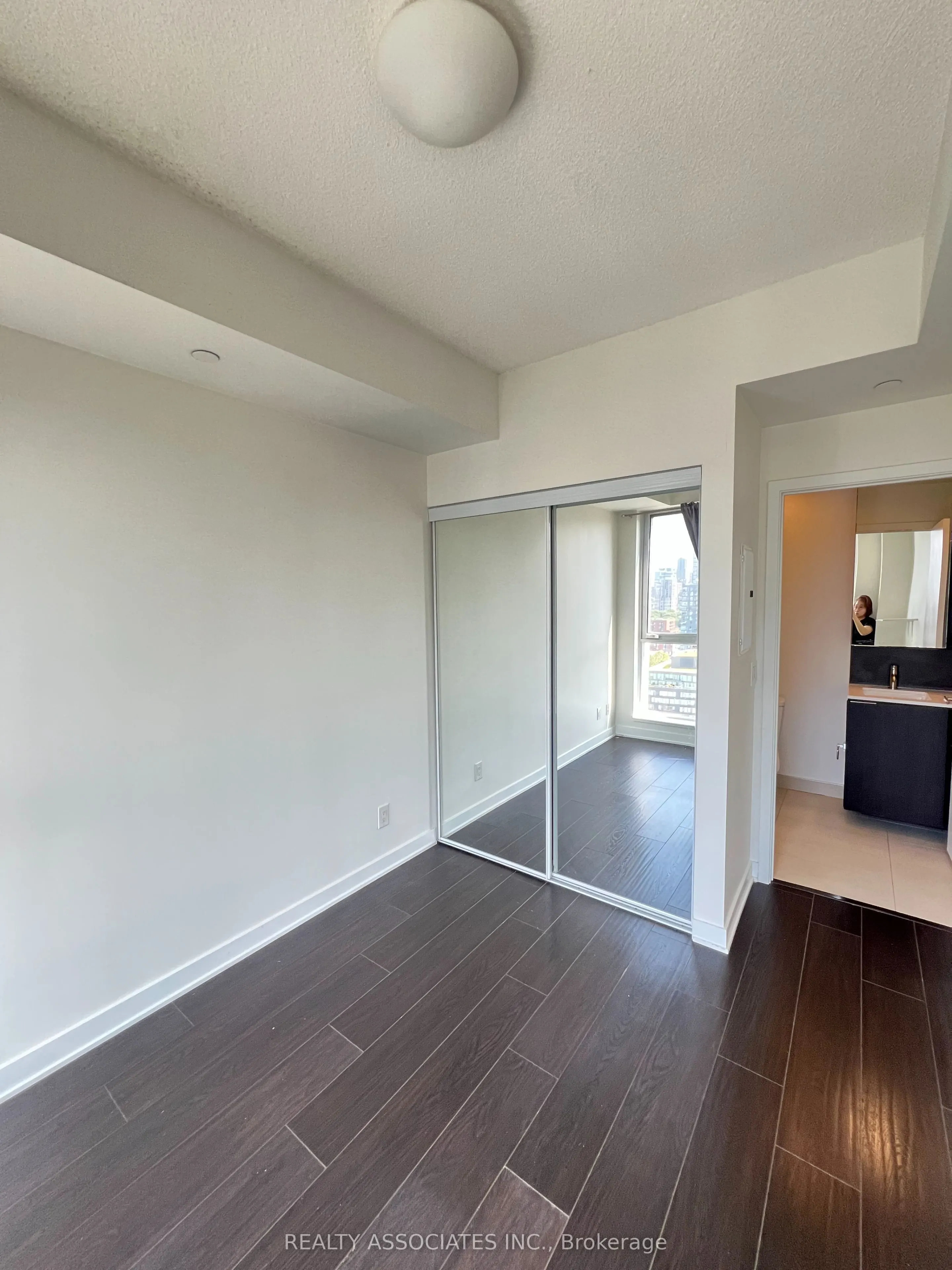170 Sumach Street #2008