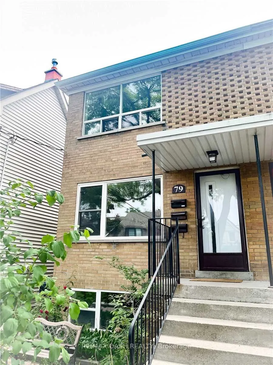79 Greensides Avenue #Lower