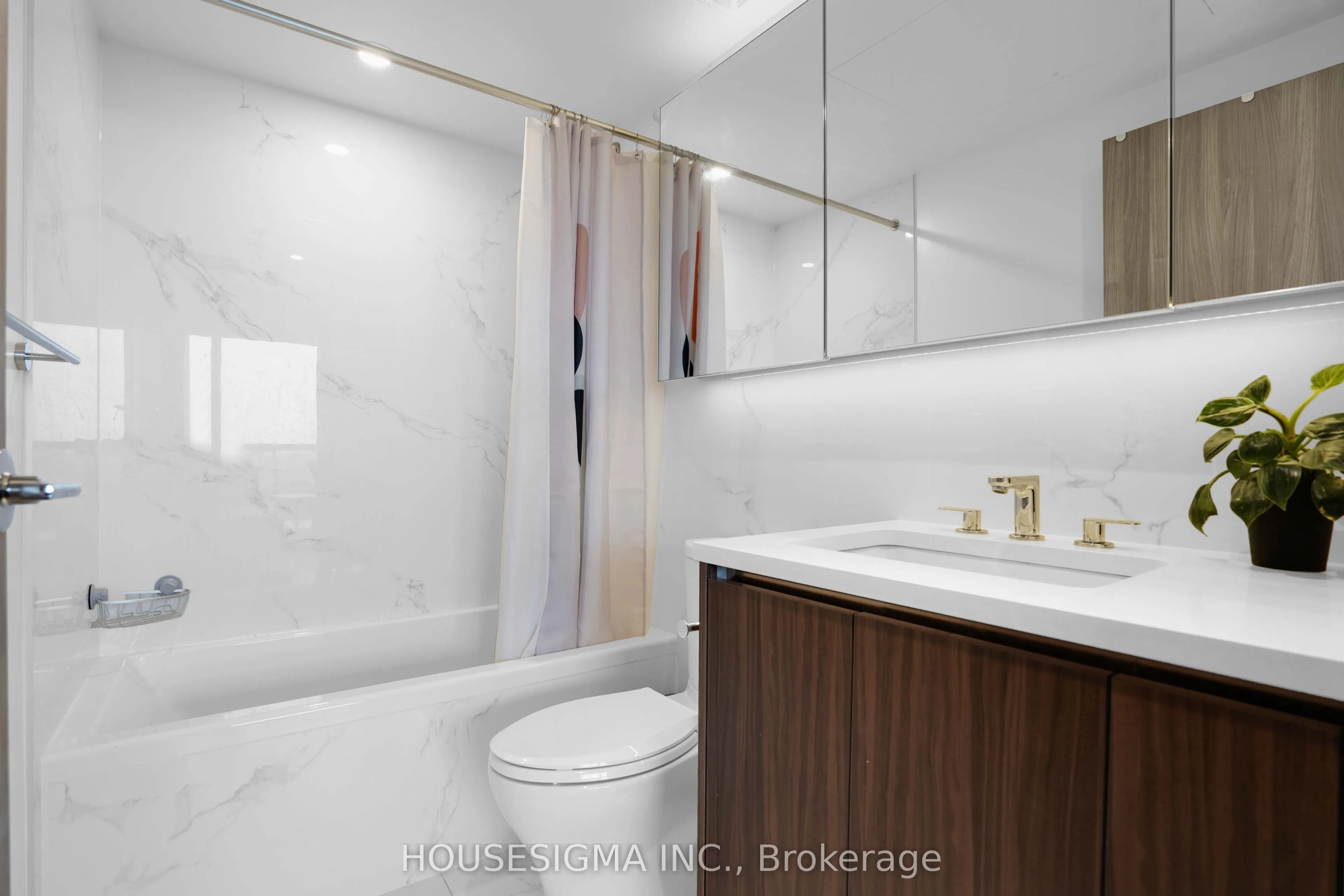 25 McMahon Drive #1803