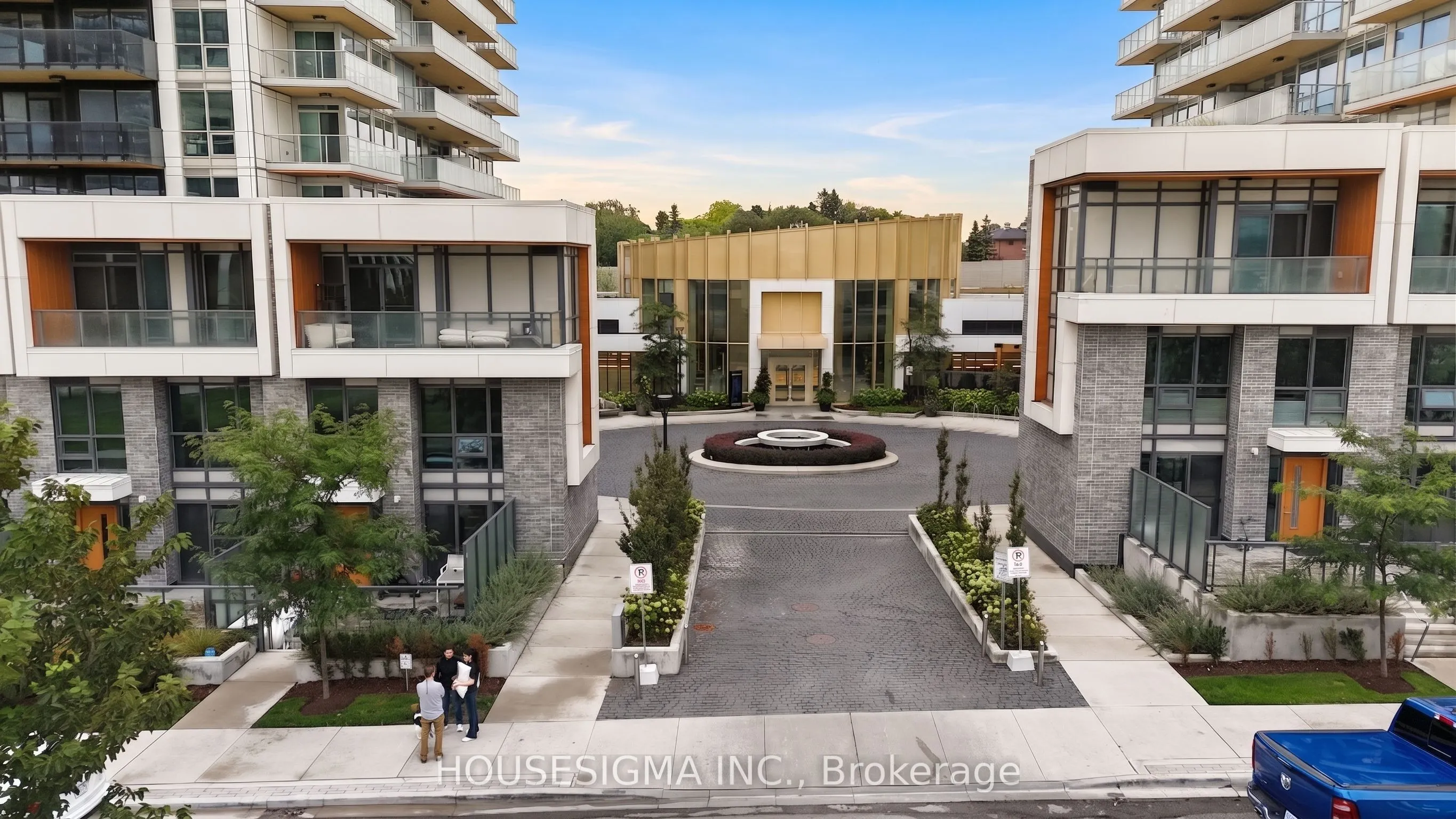 25 McMahon Drive #1803