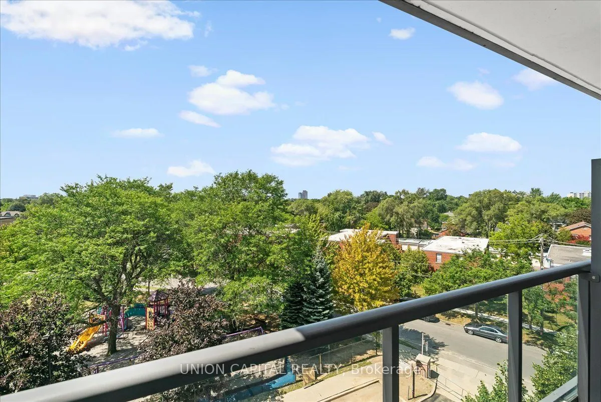 35 Saranac Boulevard #602