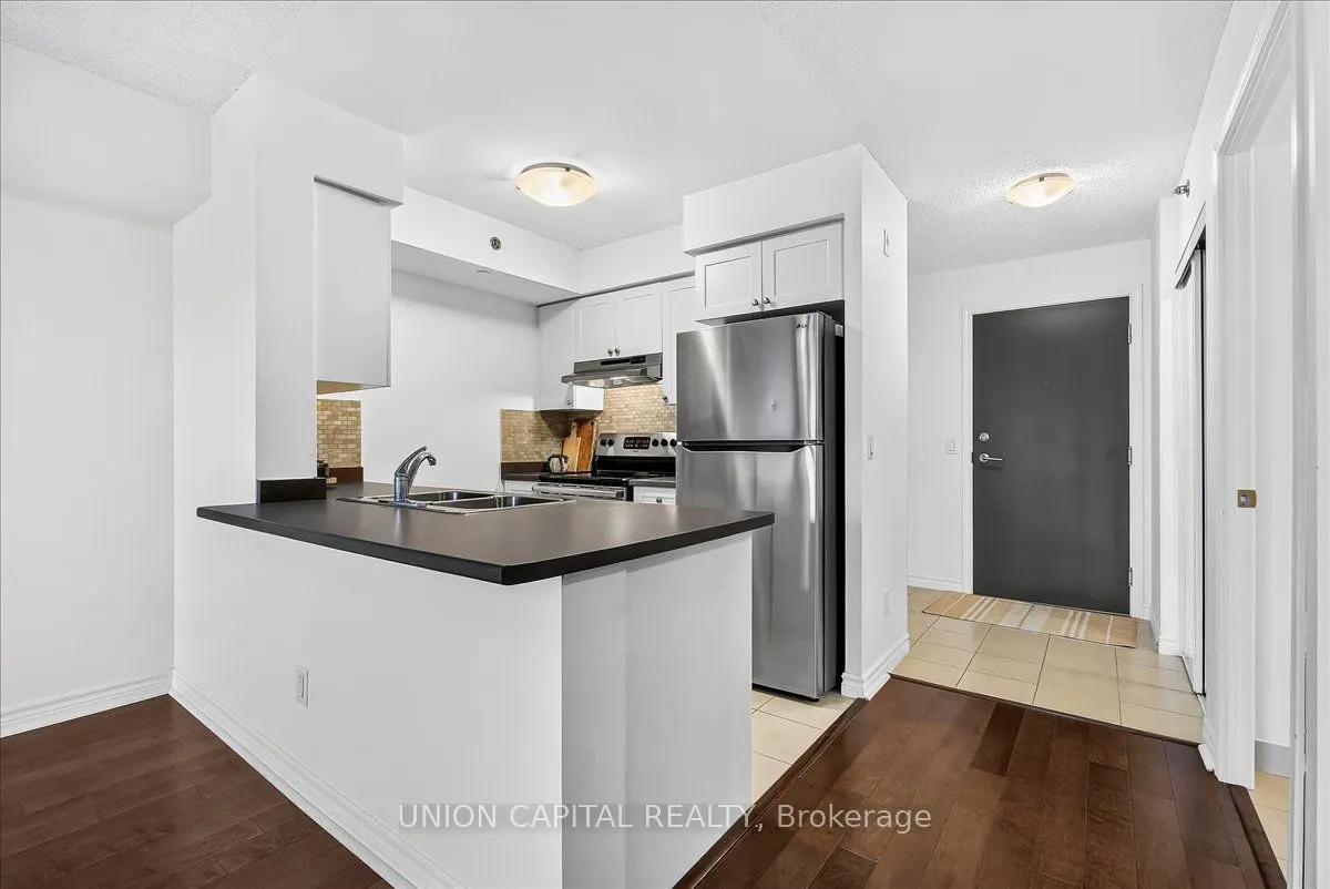 35 Saranac Boulevard #602