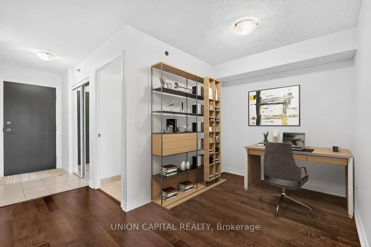 35 Saranac Boulevard #602