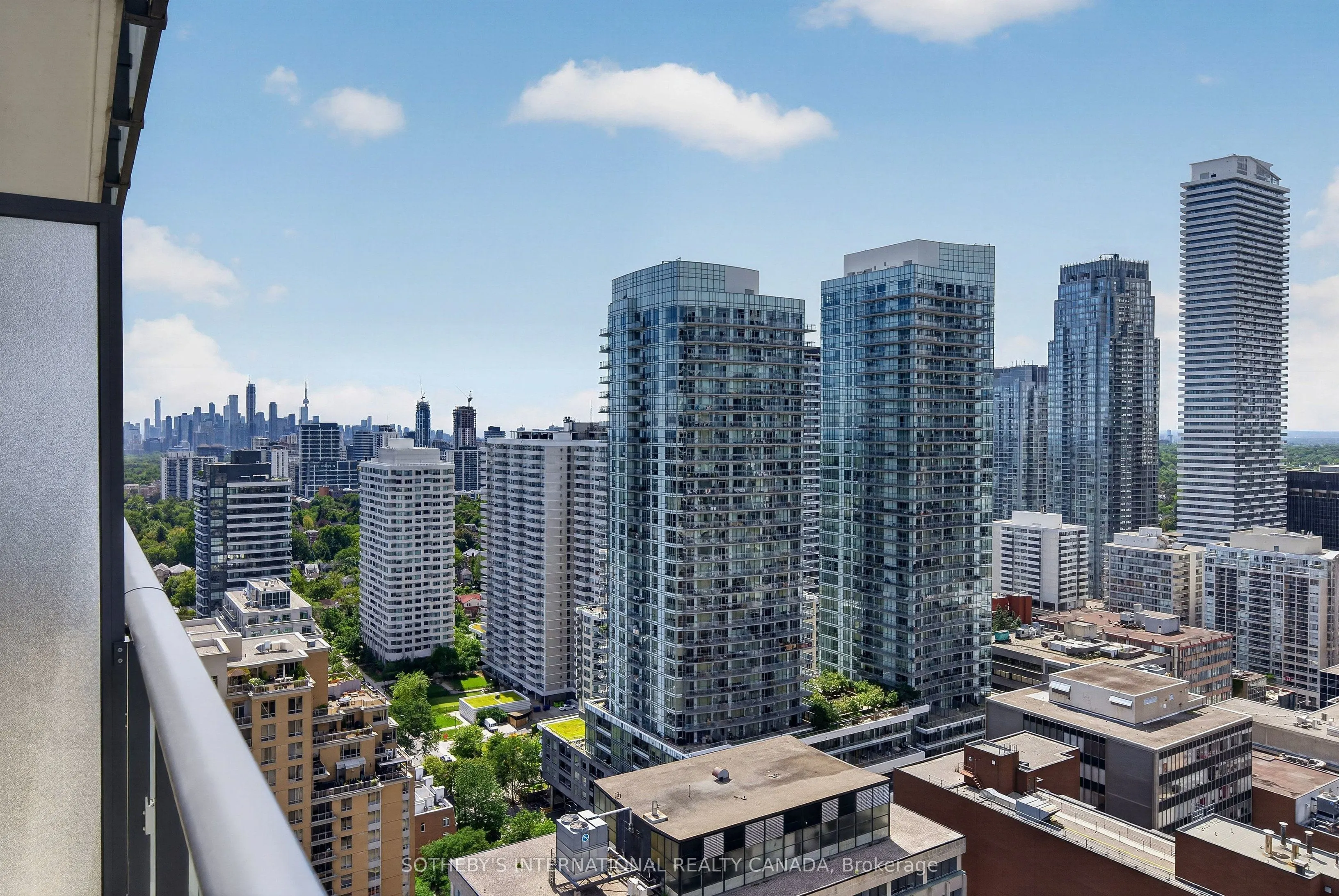 161 Roehampton Avenue #3001