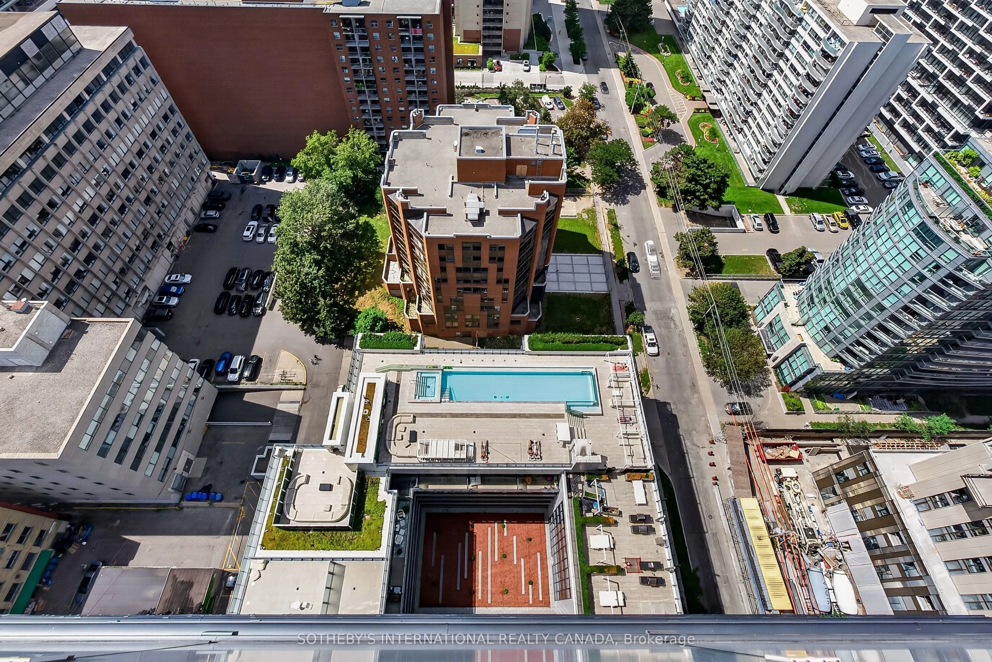 161 Roehampton Avenue #3001