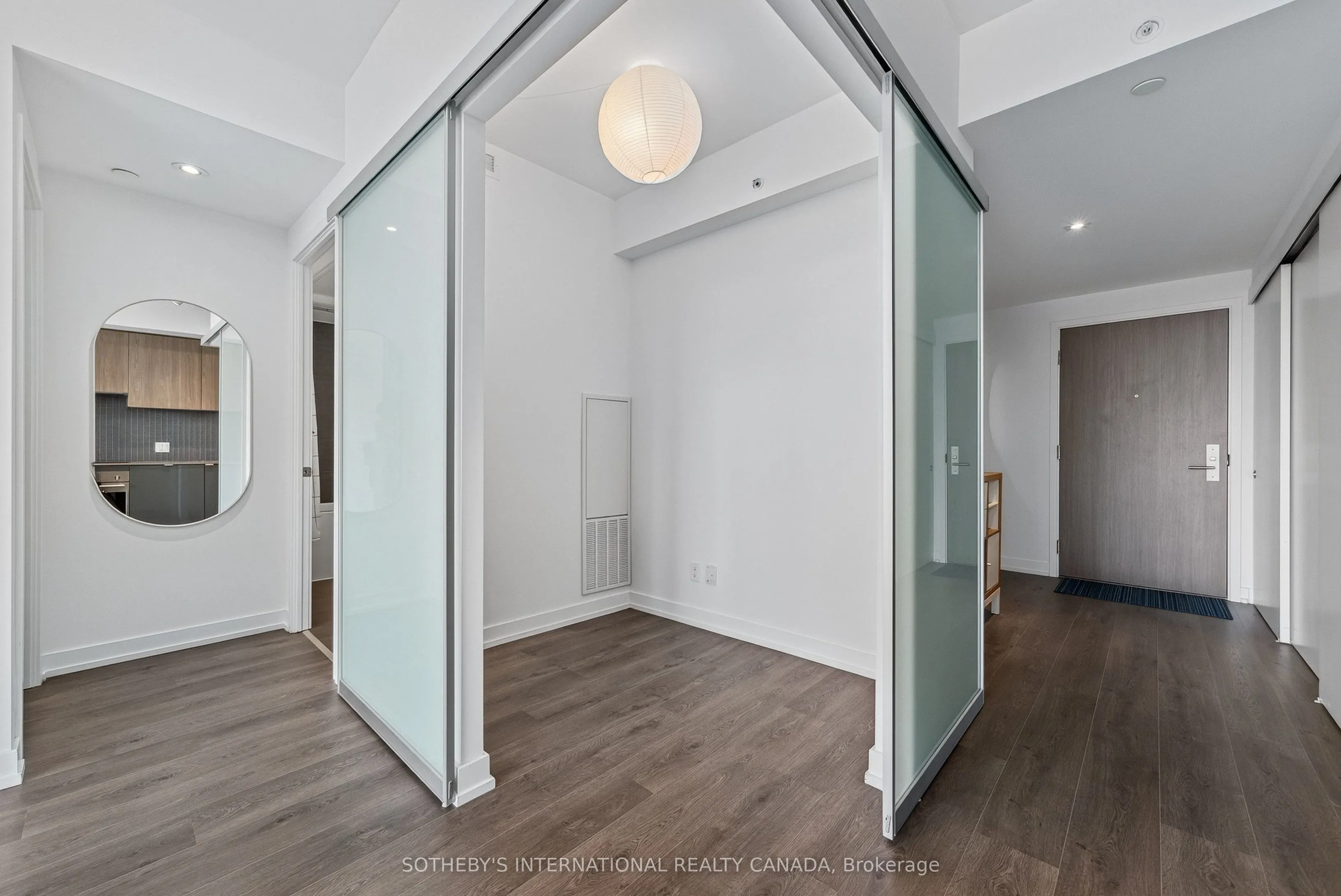 161 Roehampton Avenue #3001