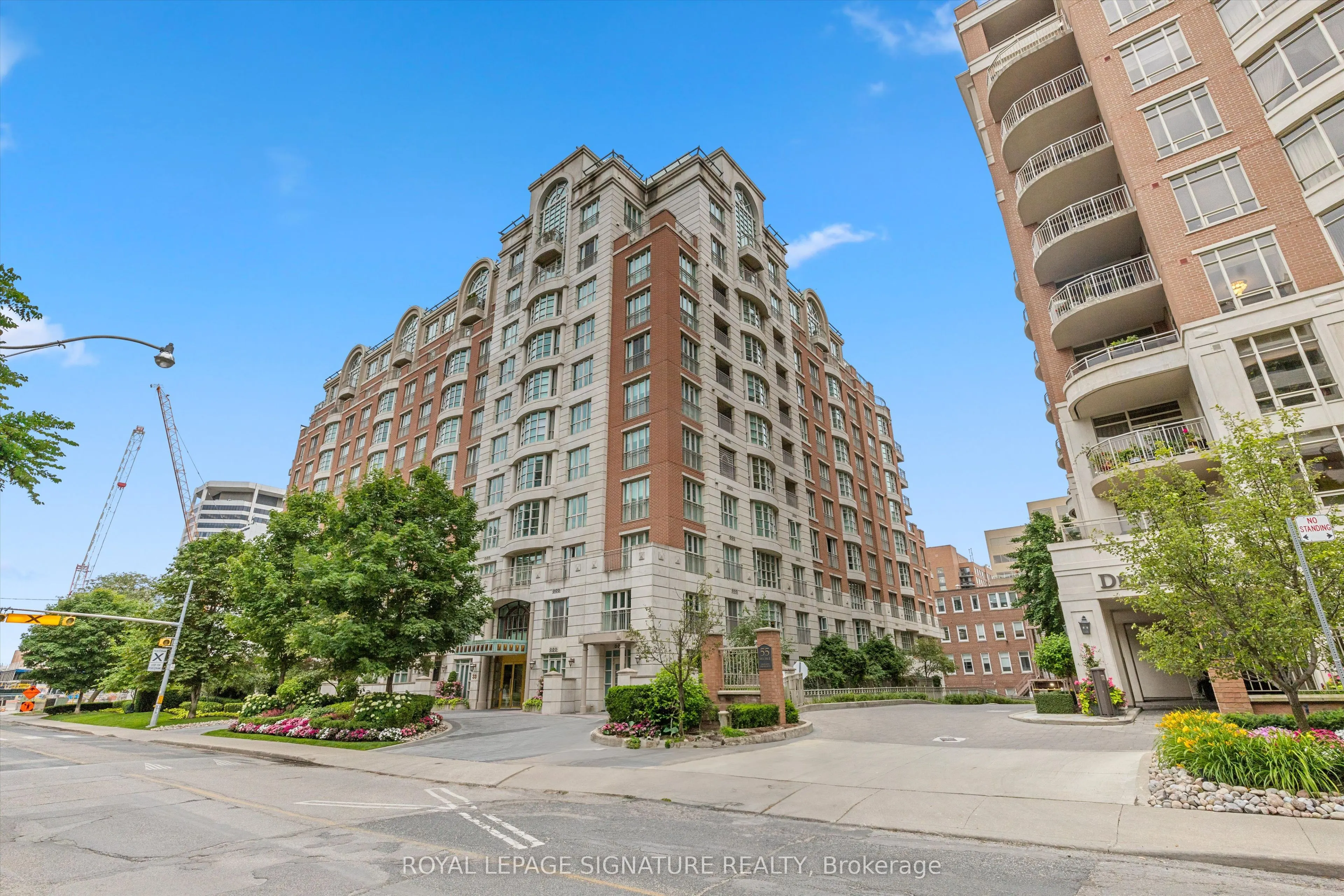 33 Delisle Avenue #108