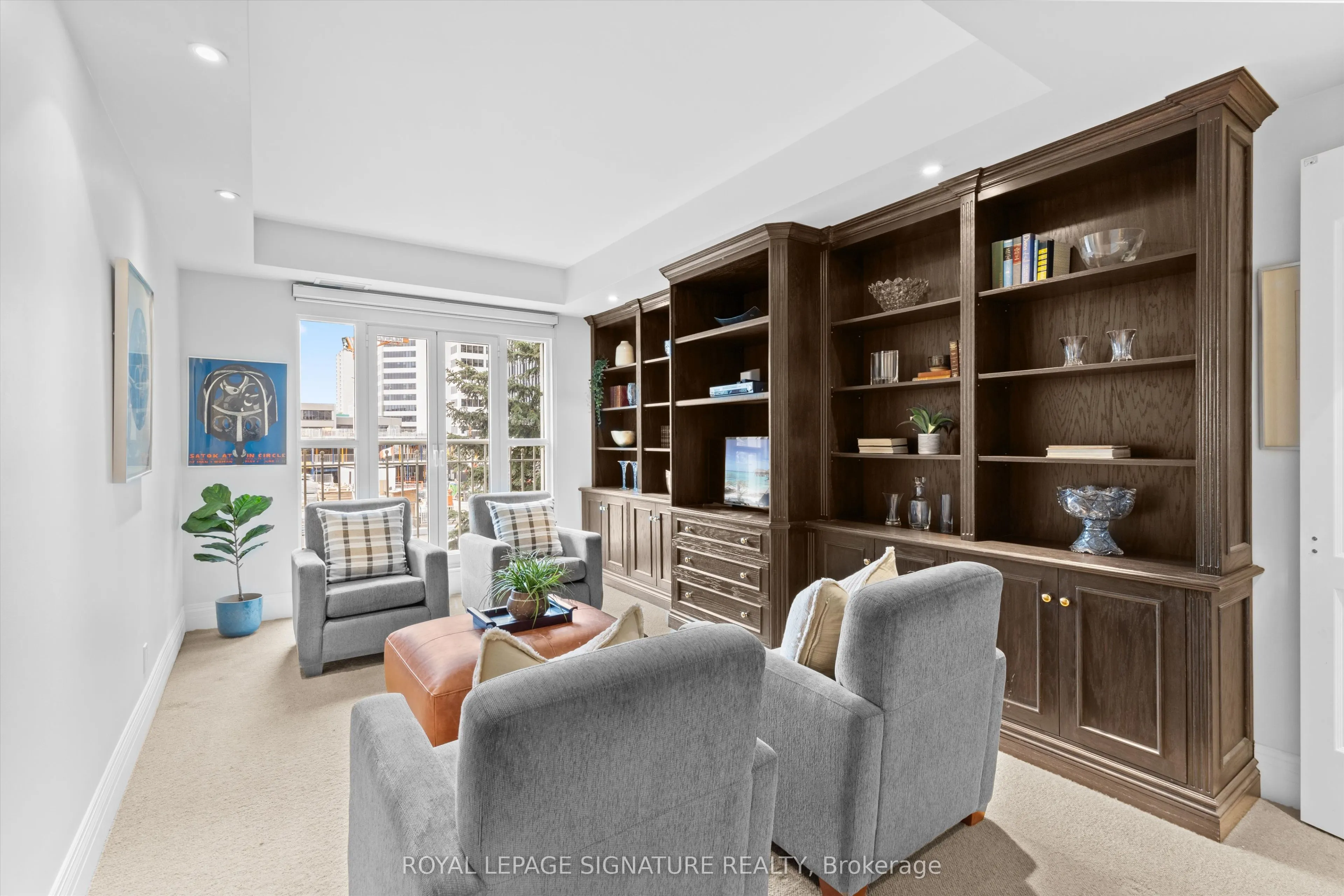 33 Delisle Avenue #108