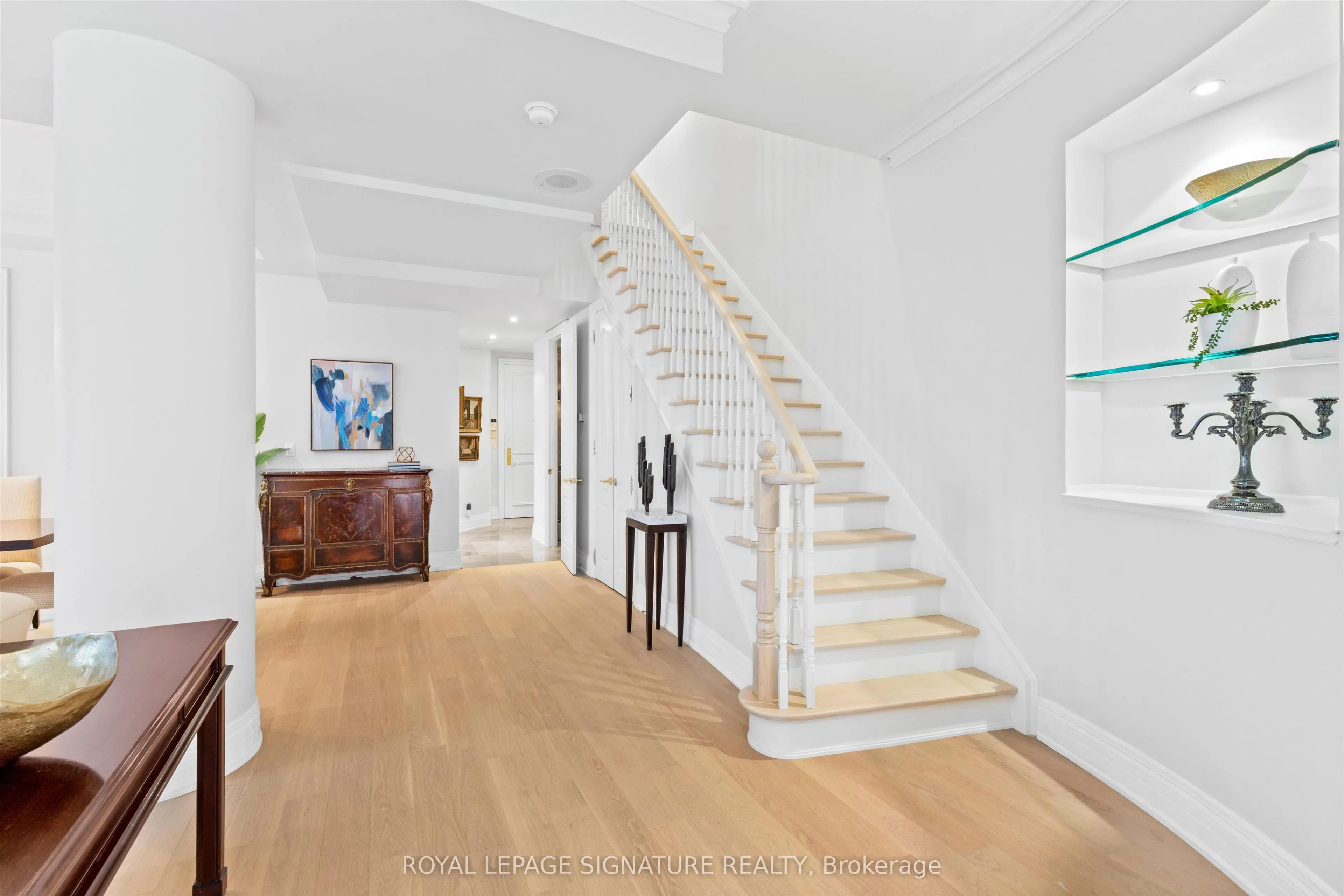 33 Delisle Avenue #108