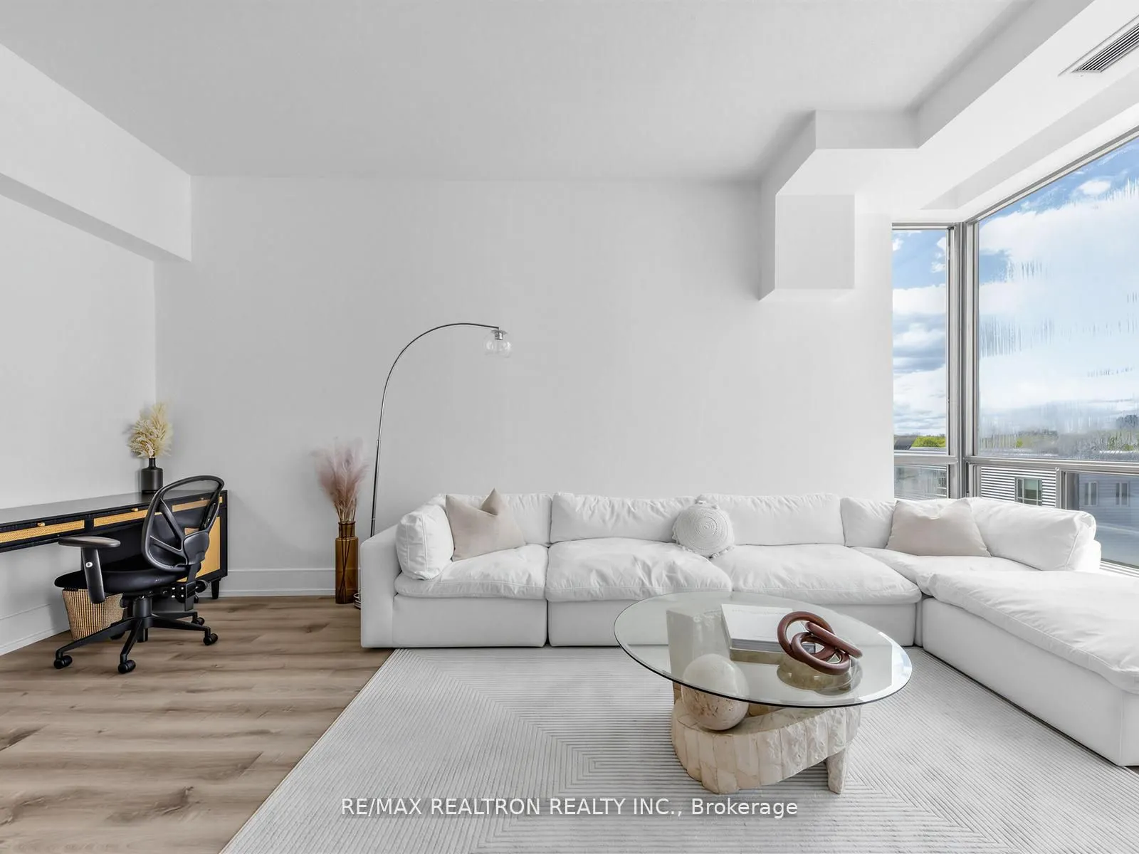 500 Glencairn Avenue #503