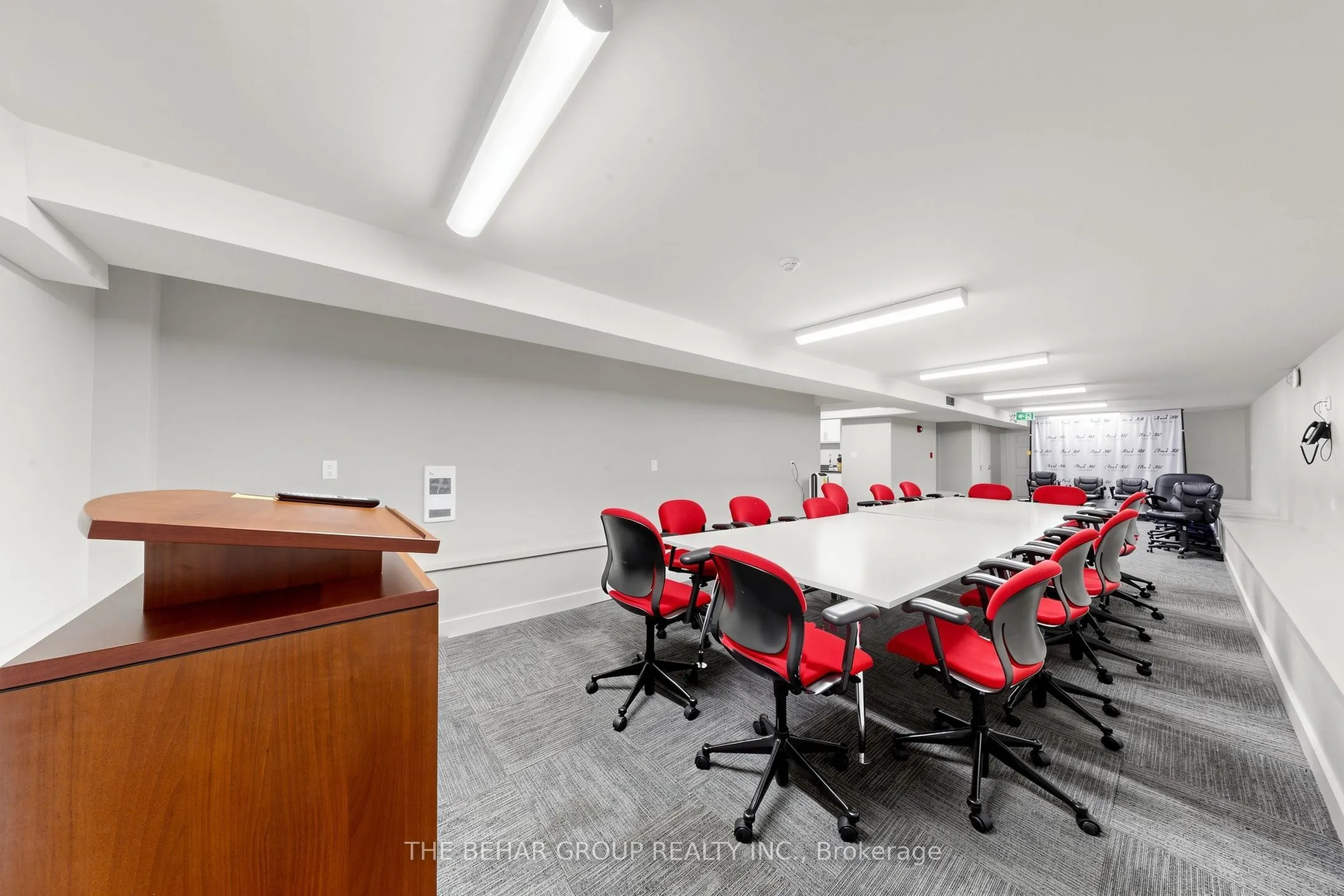 1911 Avenue Road #2nd Floor Only