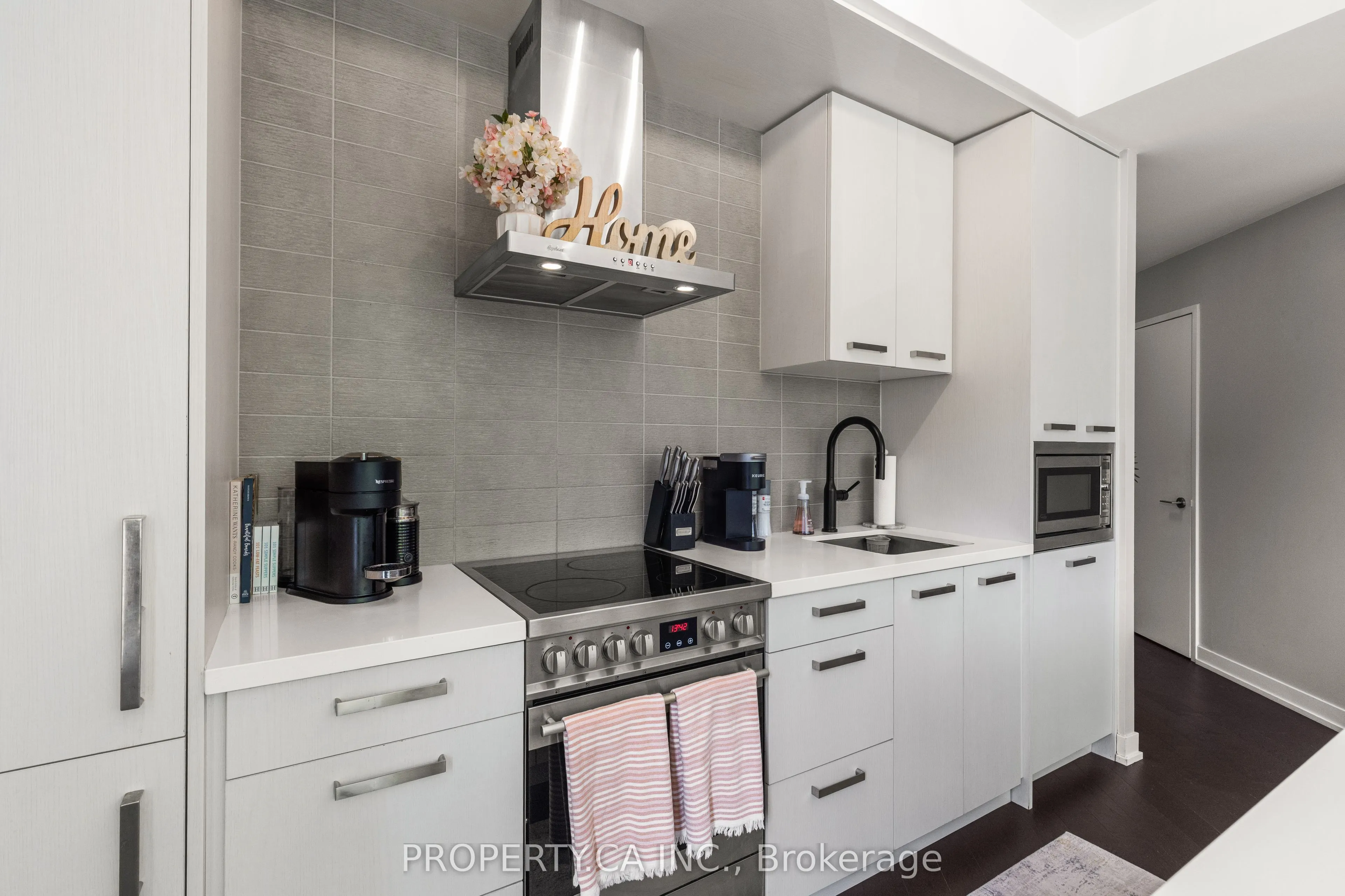 120 Bayview Avenue #N122