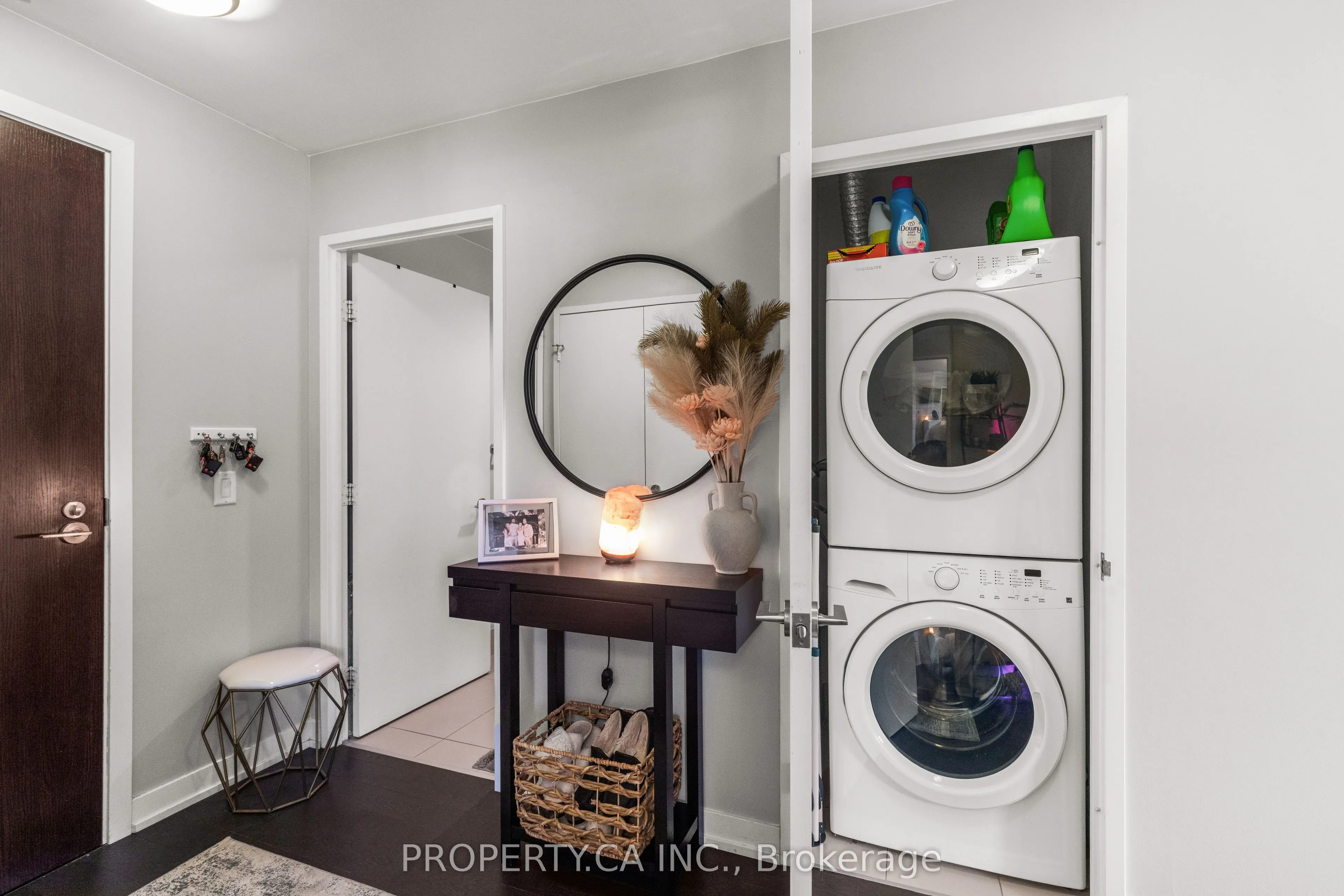 120 Bayview Avenue #N122