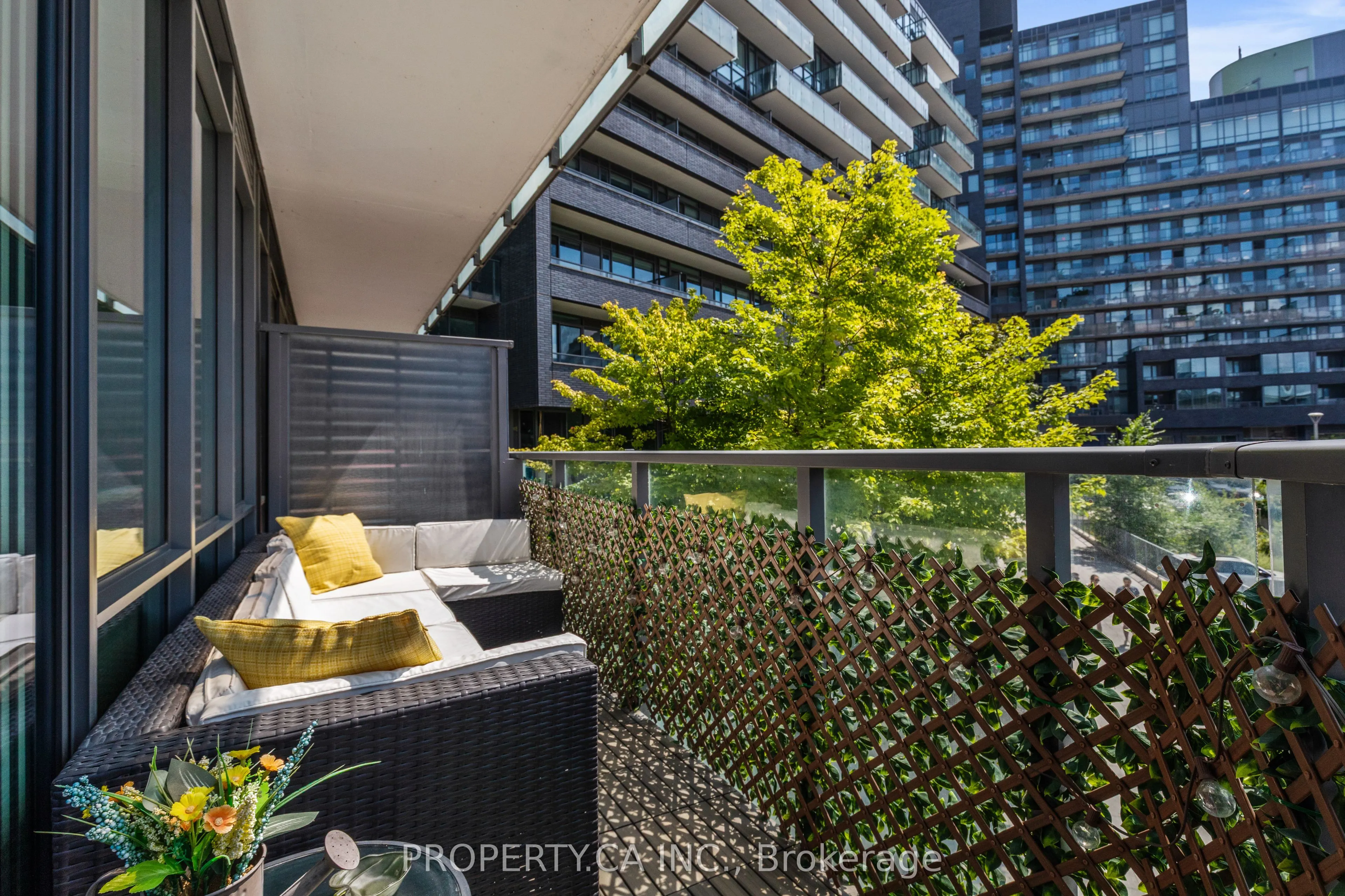 120 Bayview Avenue #N122