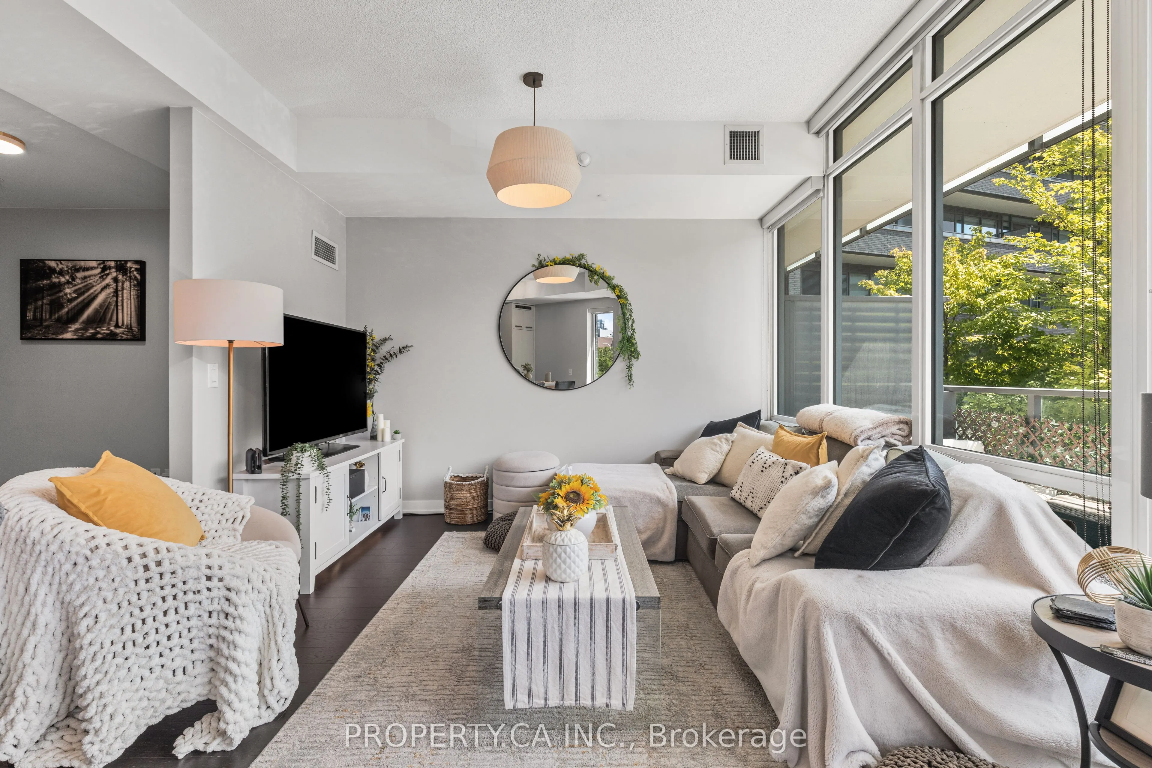 120 Bayview Avenue #N122