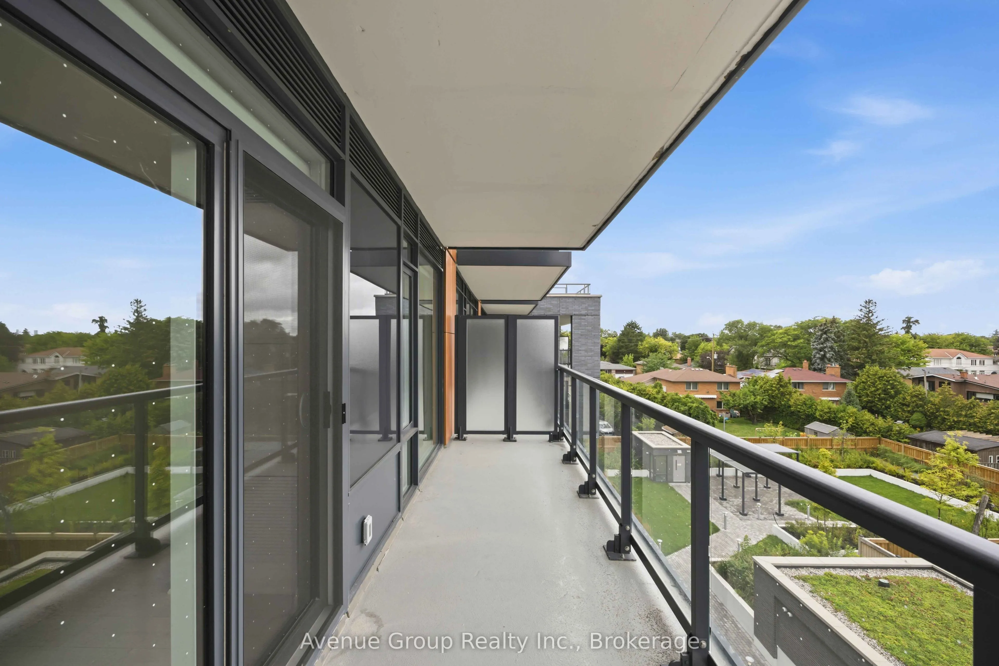 700 Sheppard Avenue W #414
