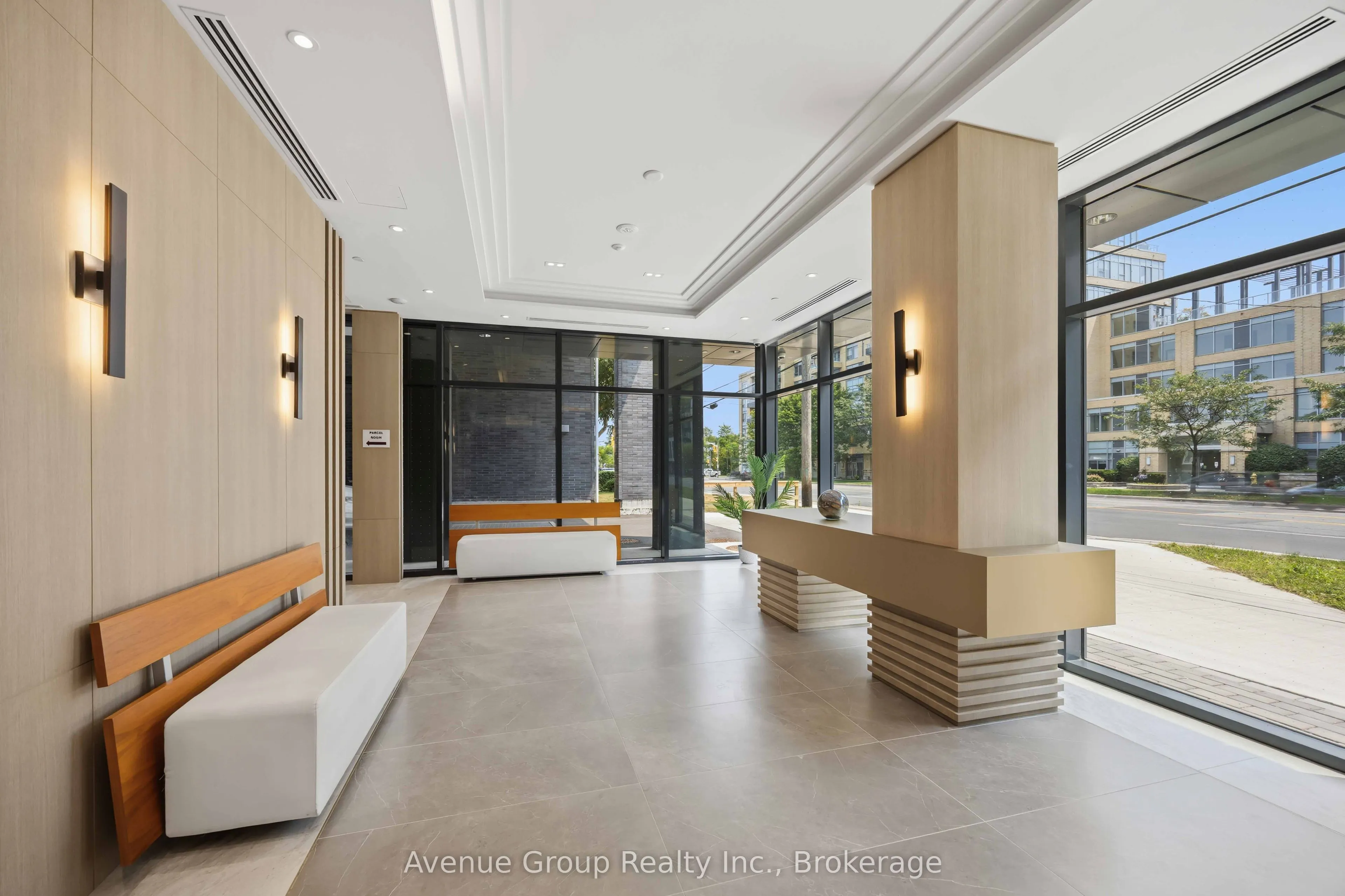 700 Sheppard Avenue W #414