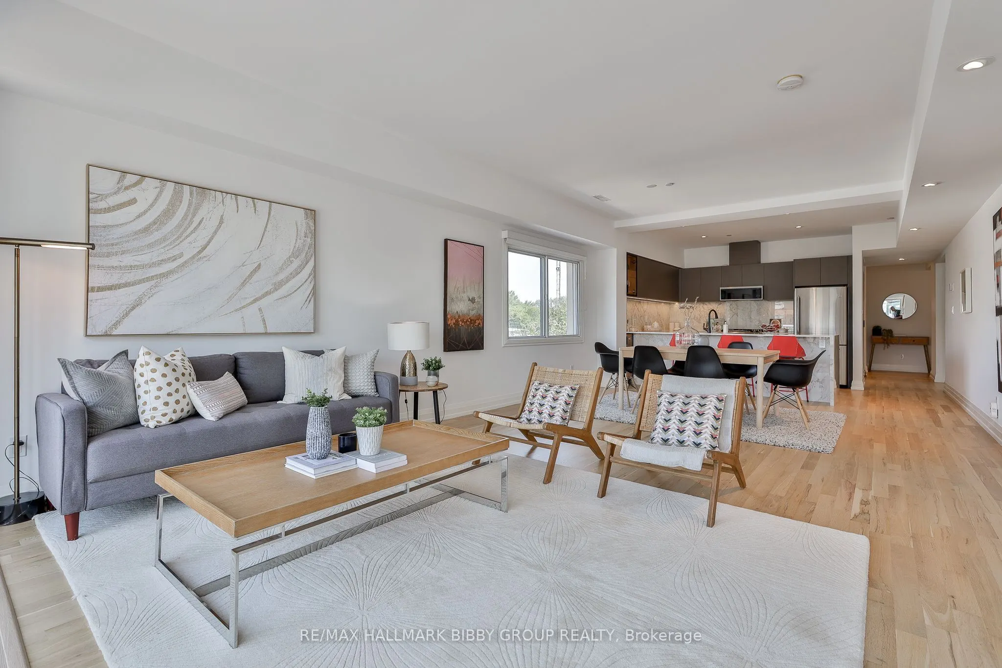 473 Dupont Street #7