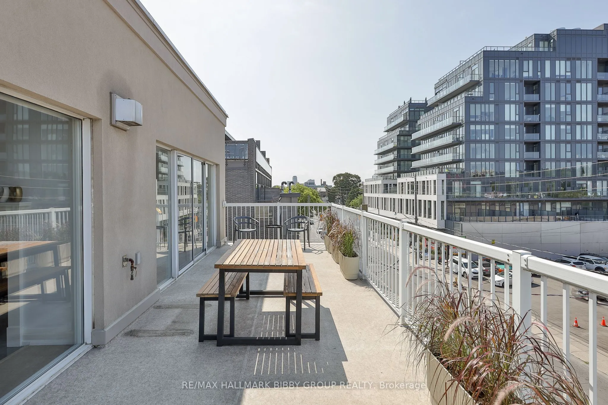 473 Dupont Street #7