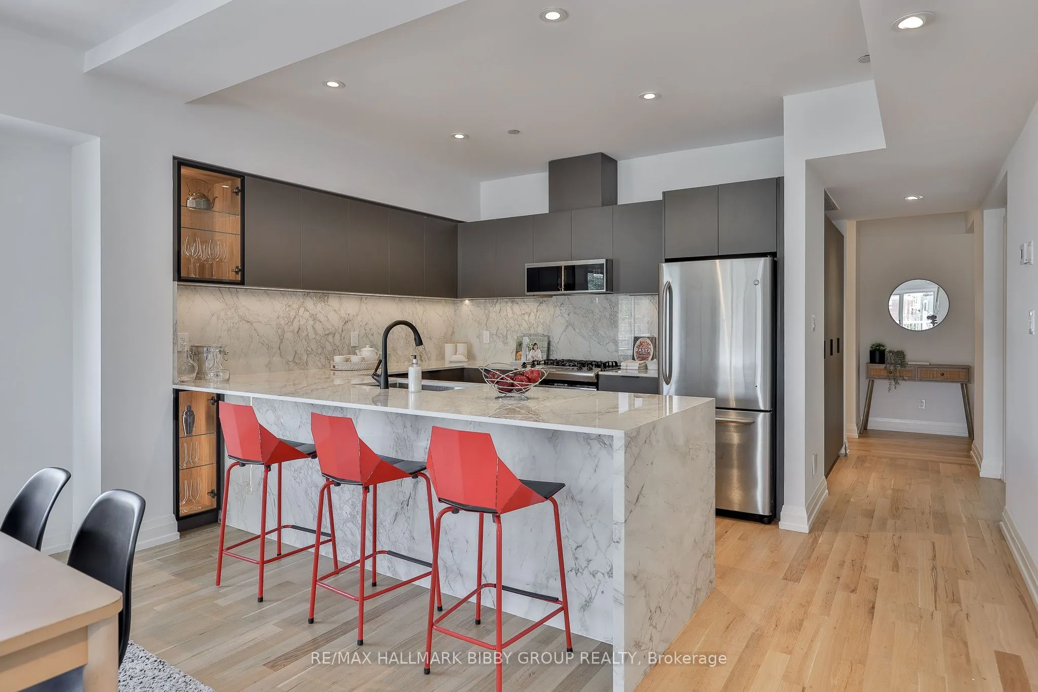 473 Dupont Street #7