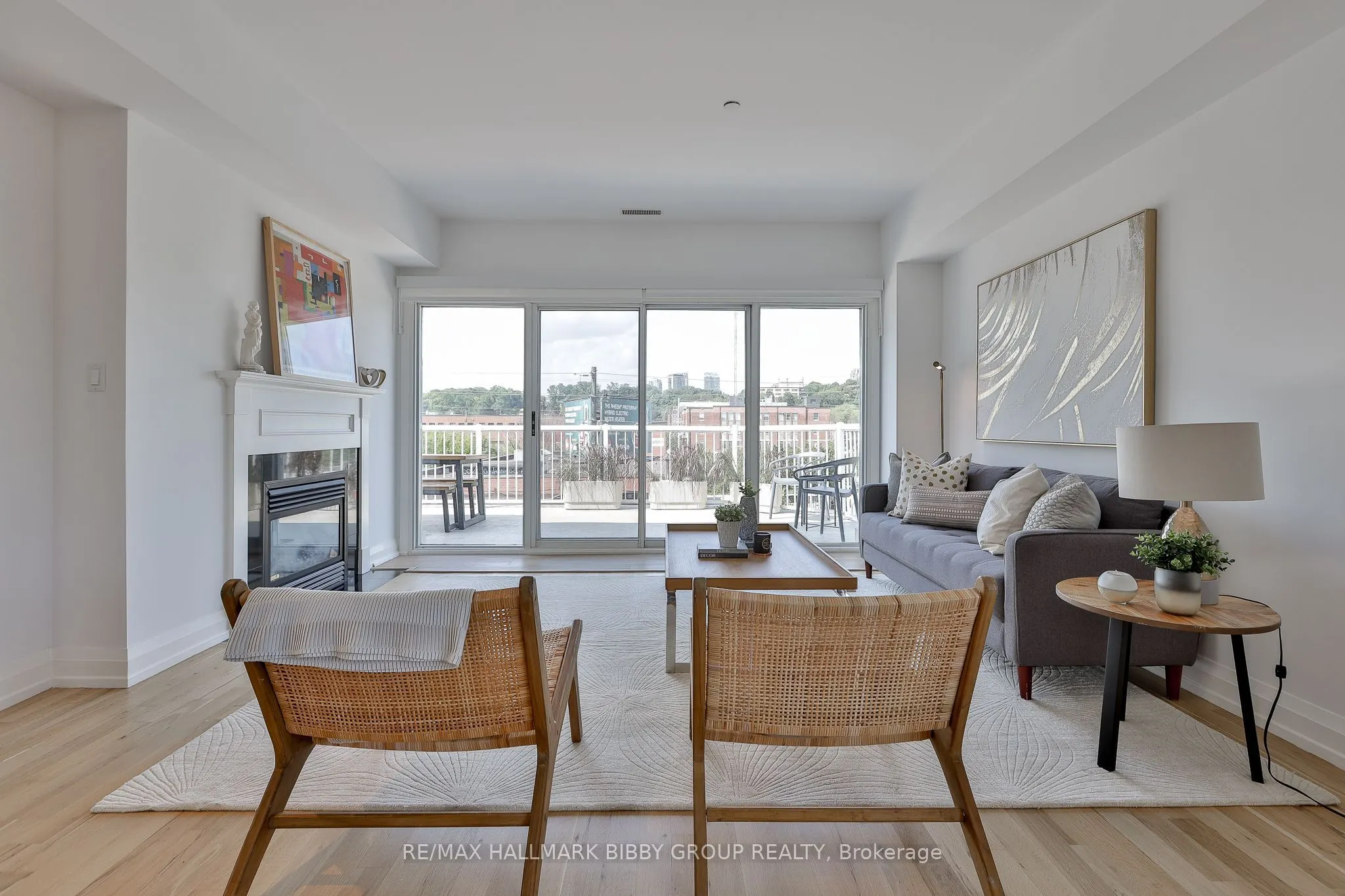 473 Dupont Street #7
