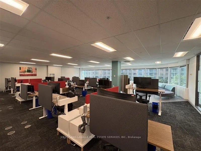 36 York Mills Road #502