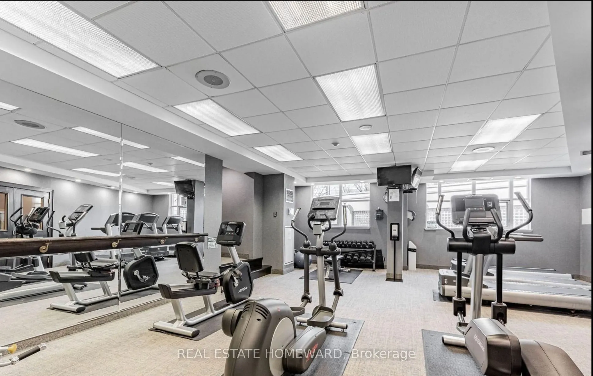 10 OLD YORK MILLS Road #206