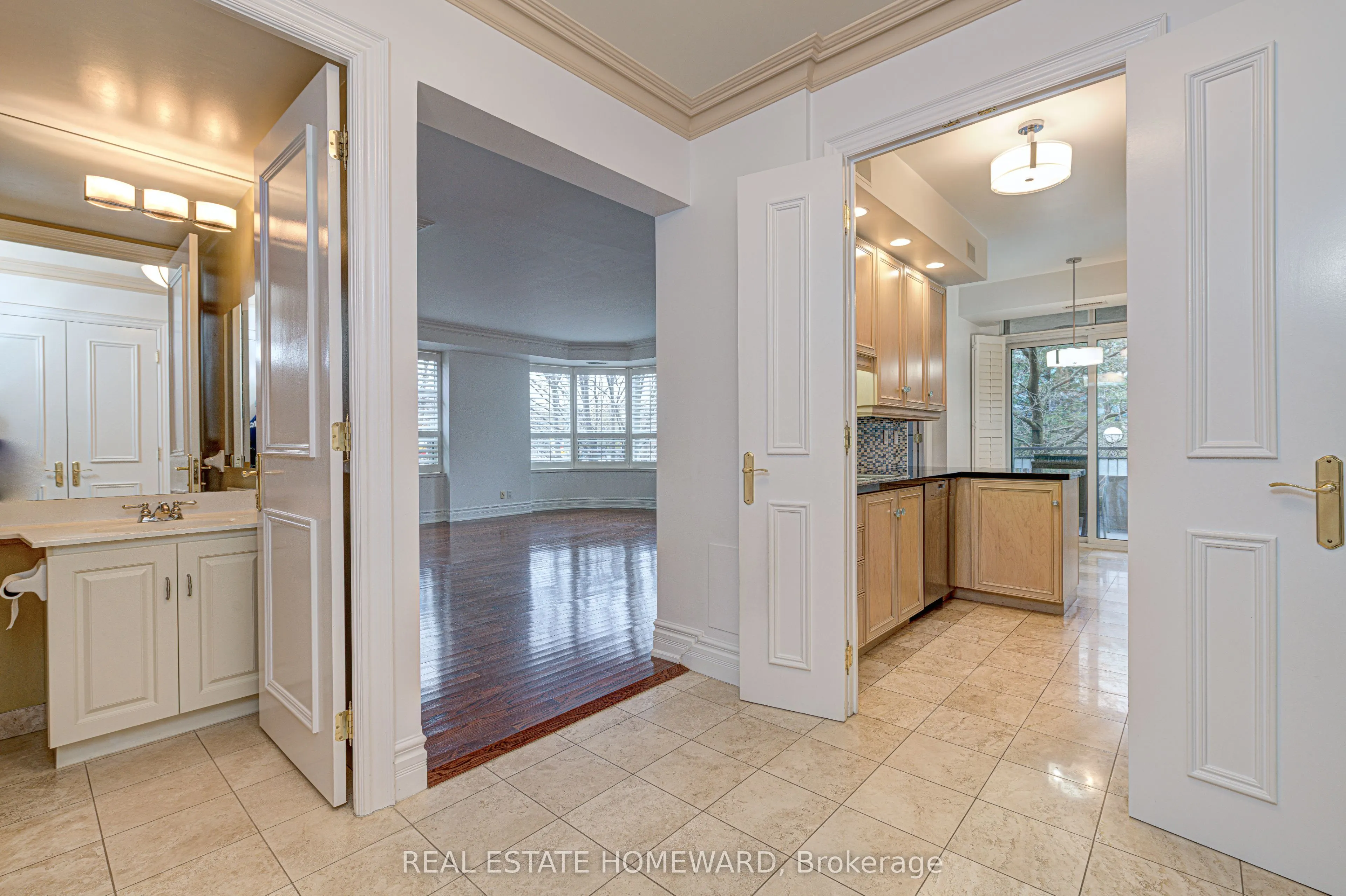 10 OLD YORK MILLS Road #206