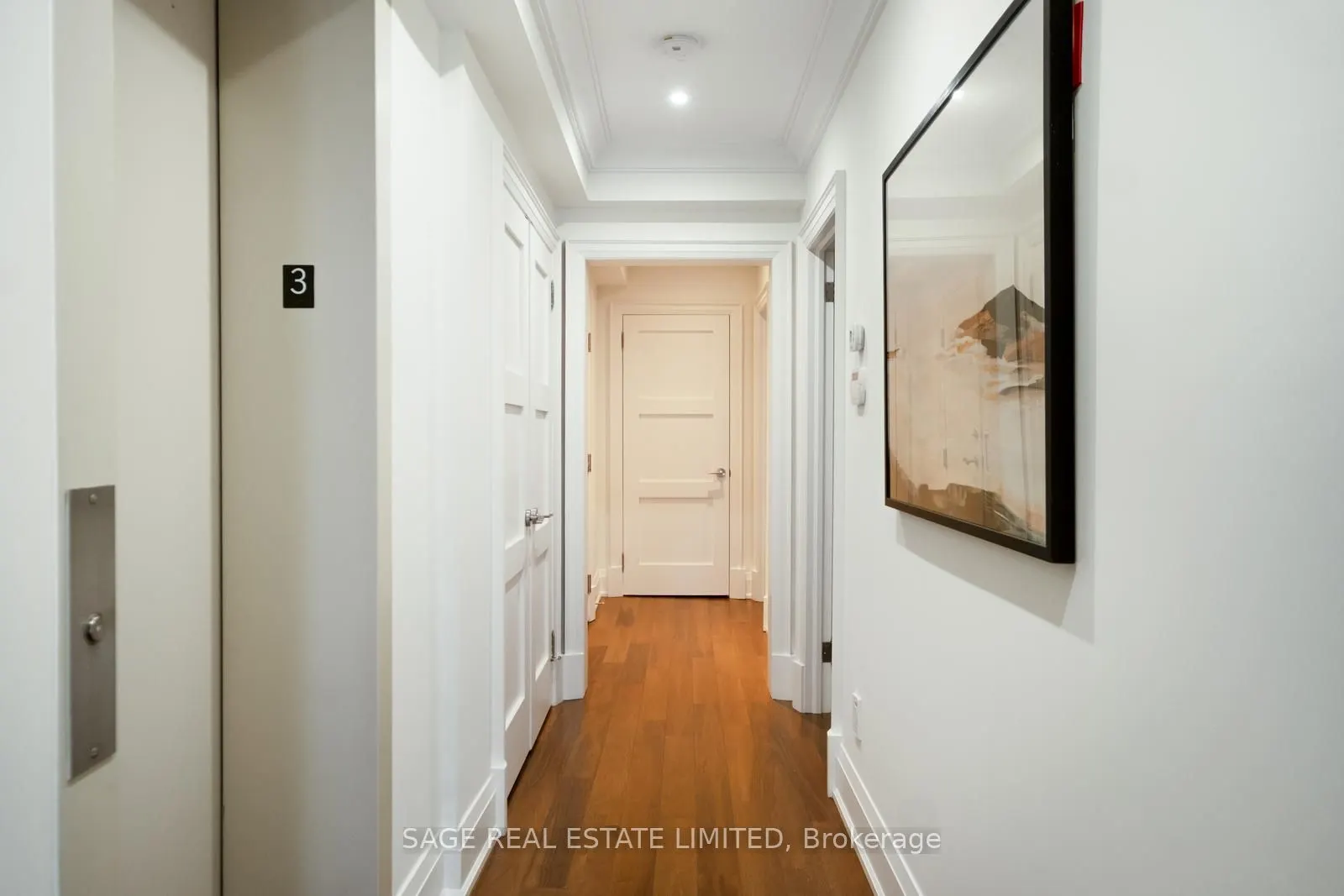 319 Lonsdale Road #3D
