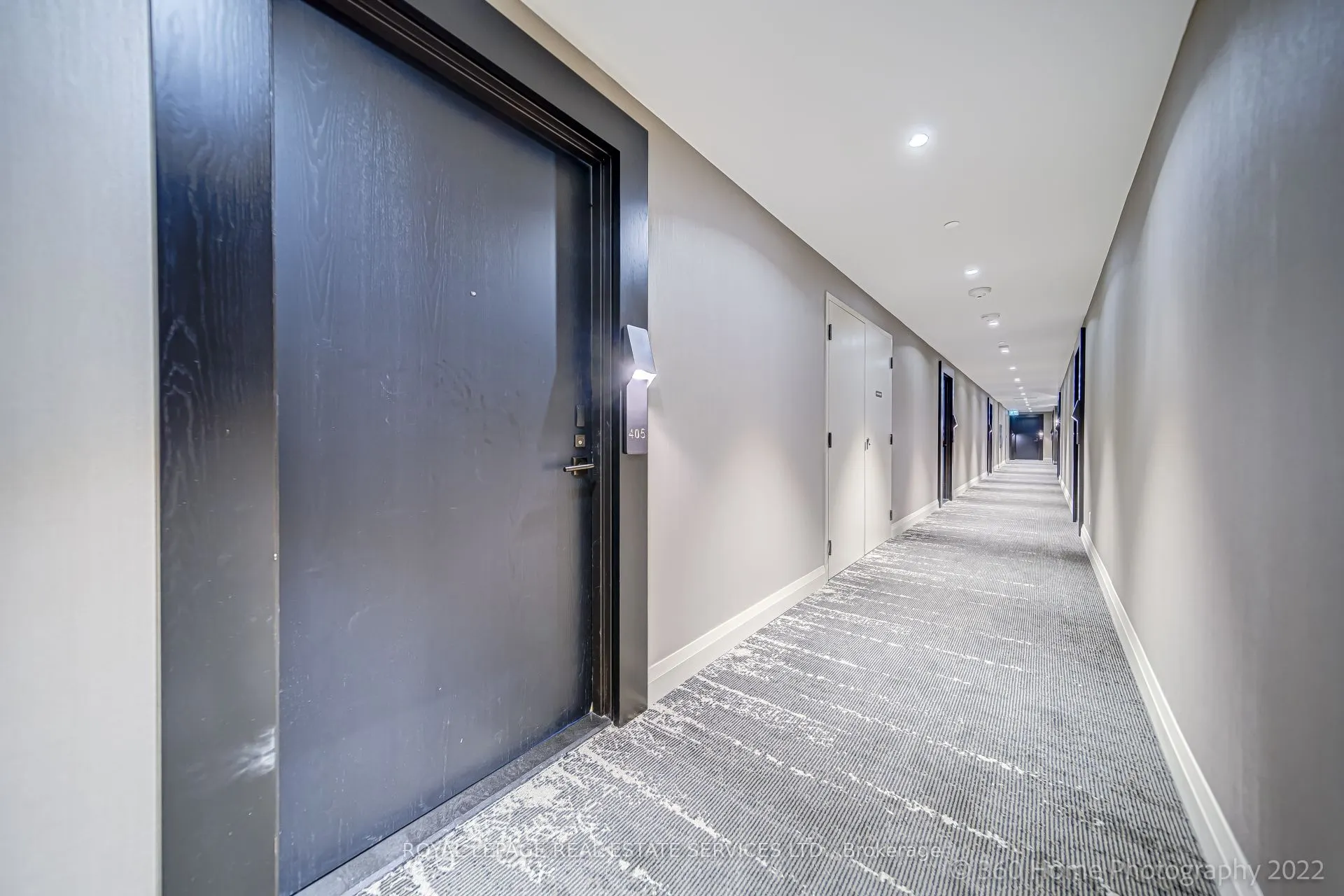 151 Avenue Road #405