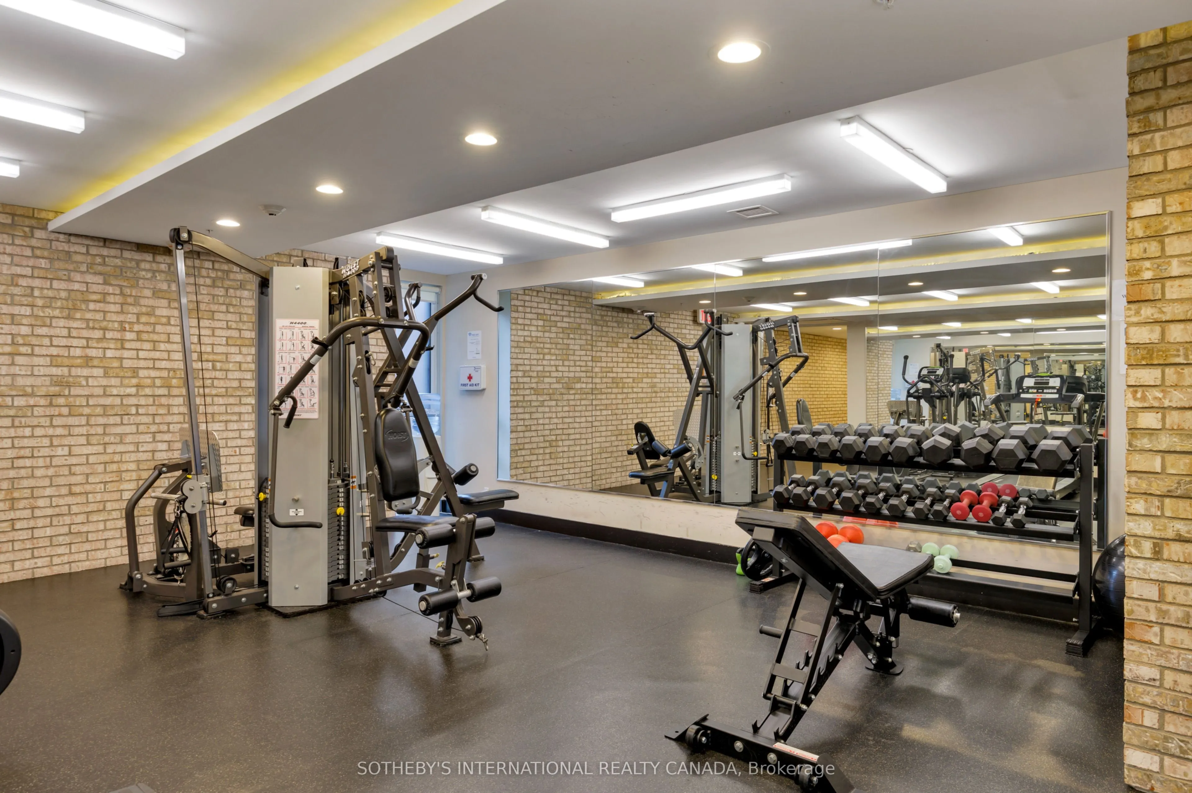 39 Sherbourne Street #1606