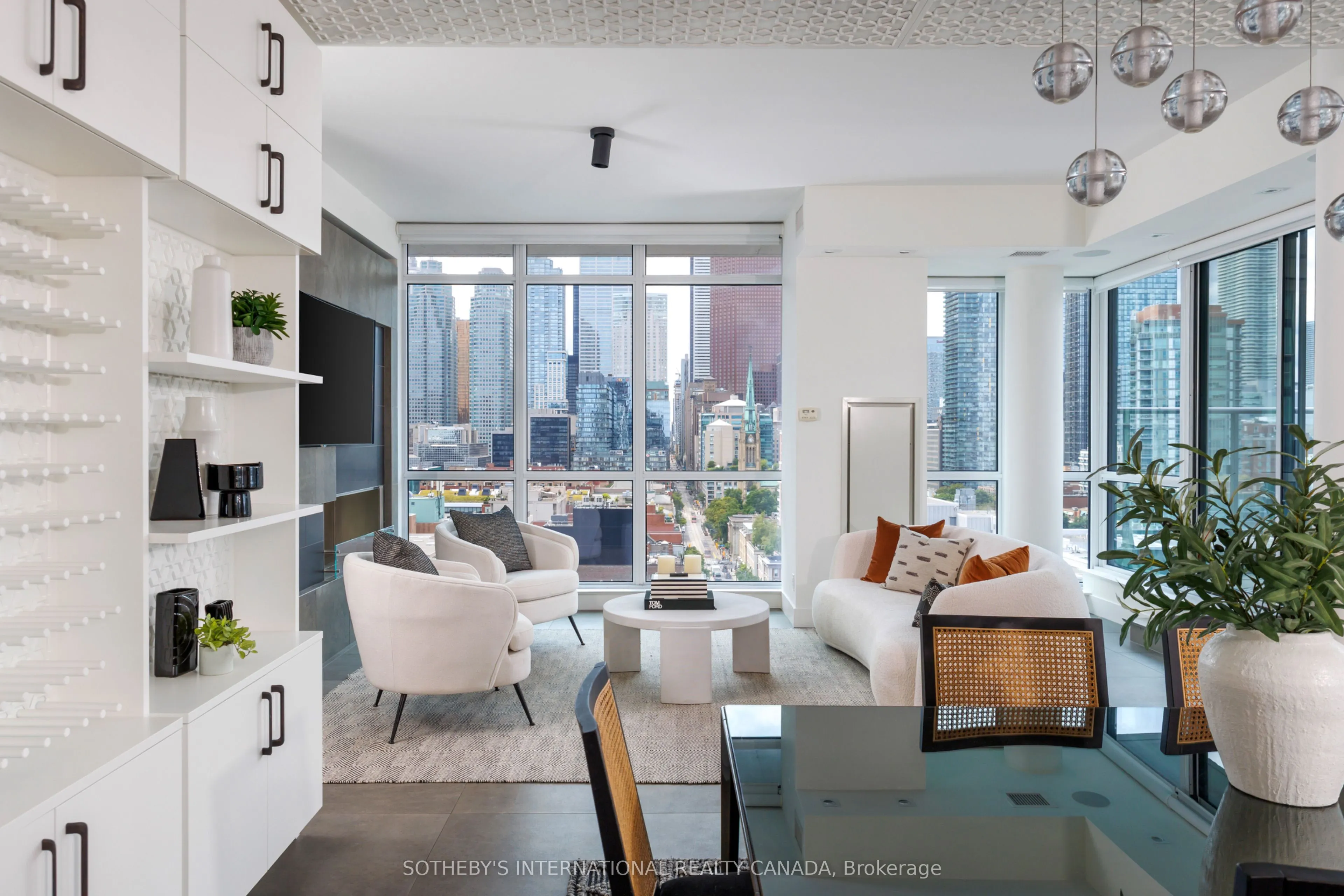 39 Sherbourne Street #1606
