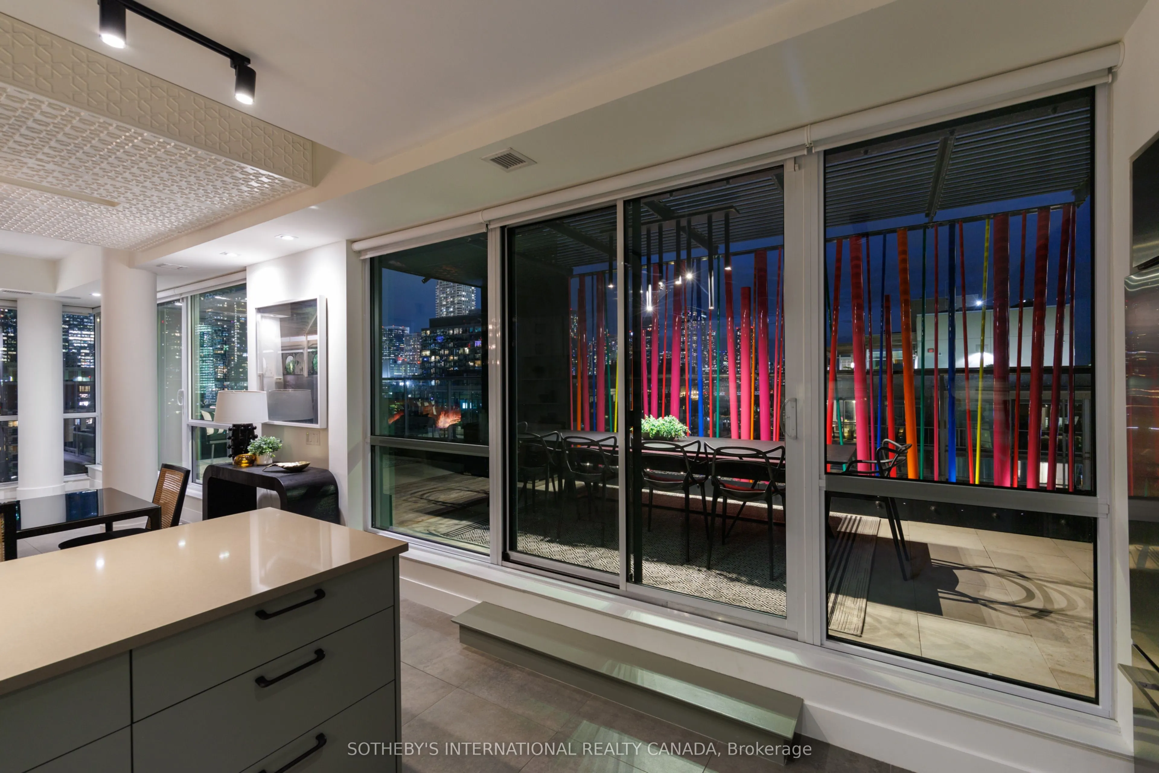 39 Sherbourne Street #1606