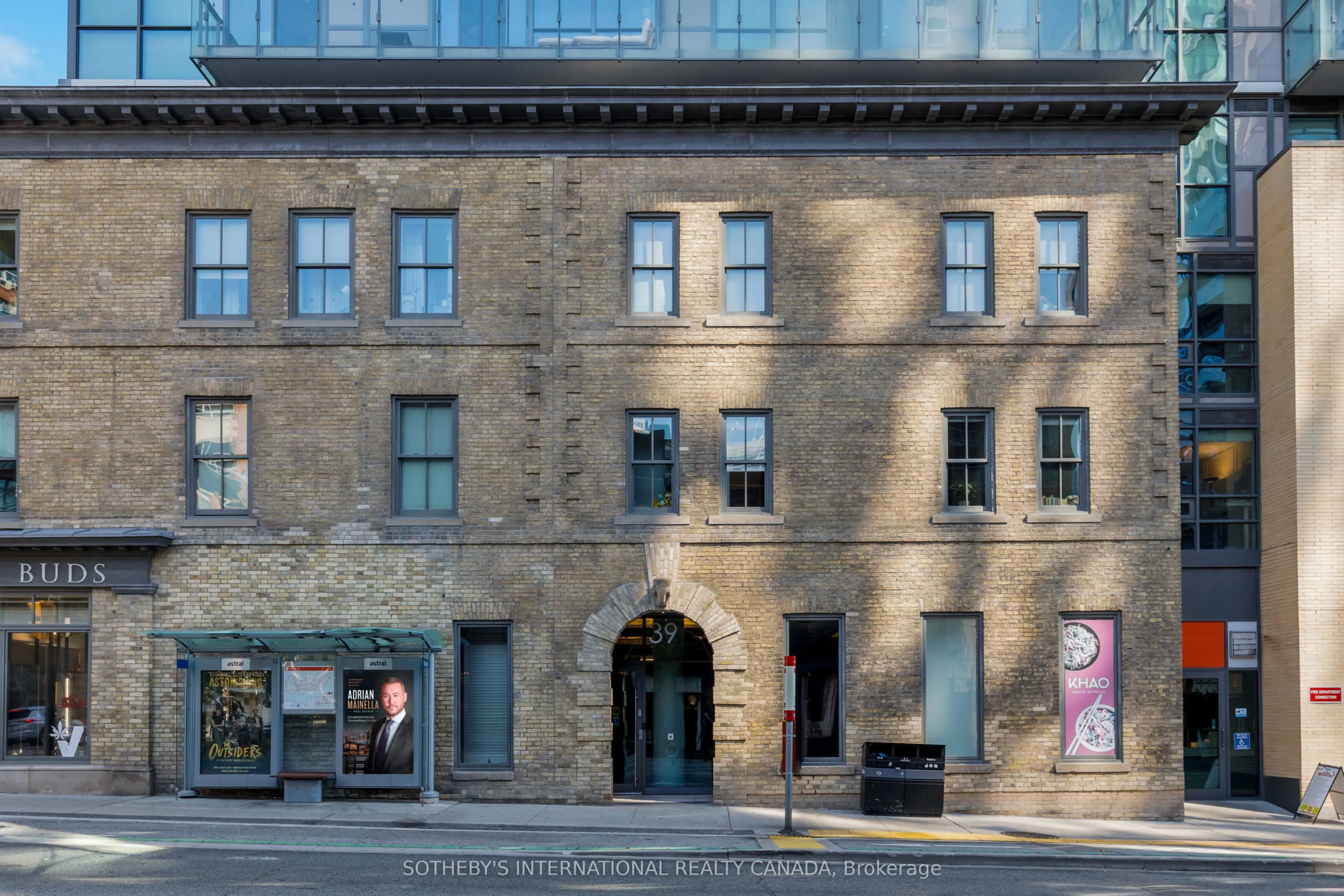 39 Sherbourne Street #1606