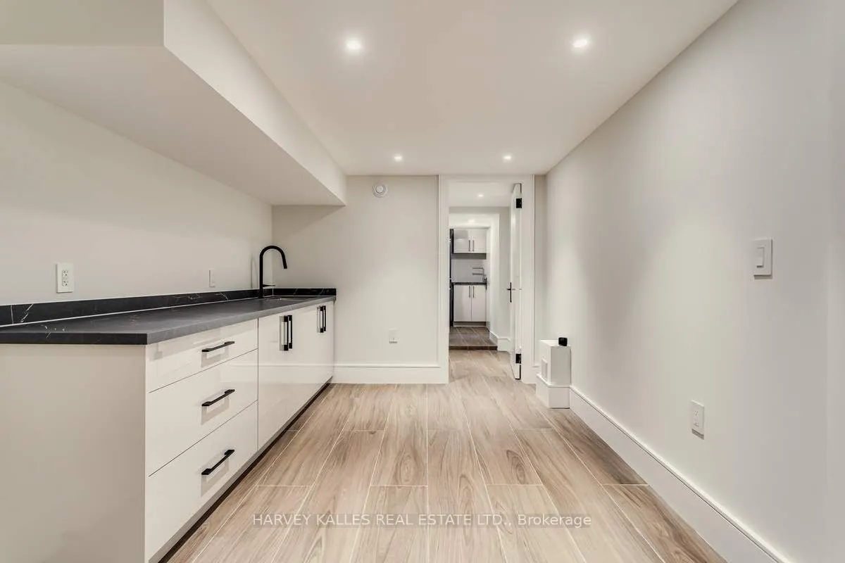 179 Palmerston Avenue