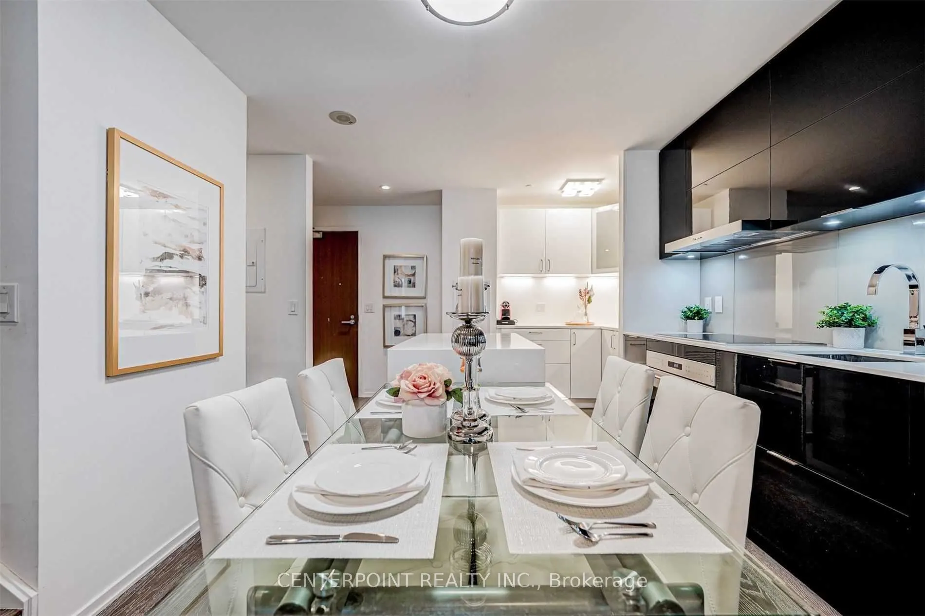 1 Bloor Street E #515