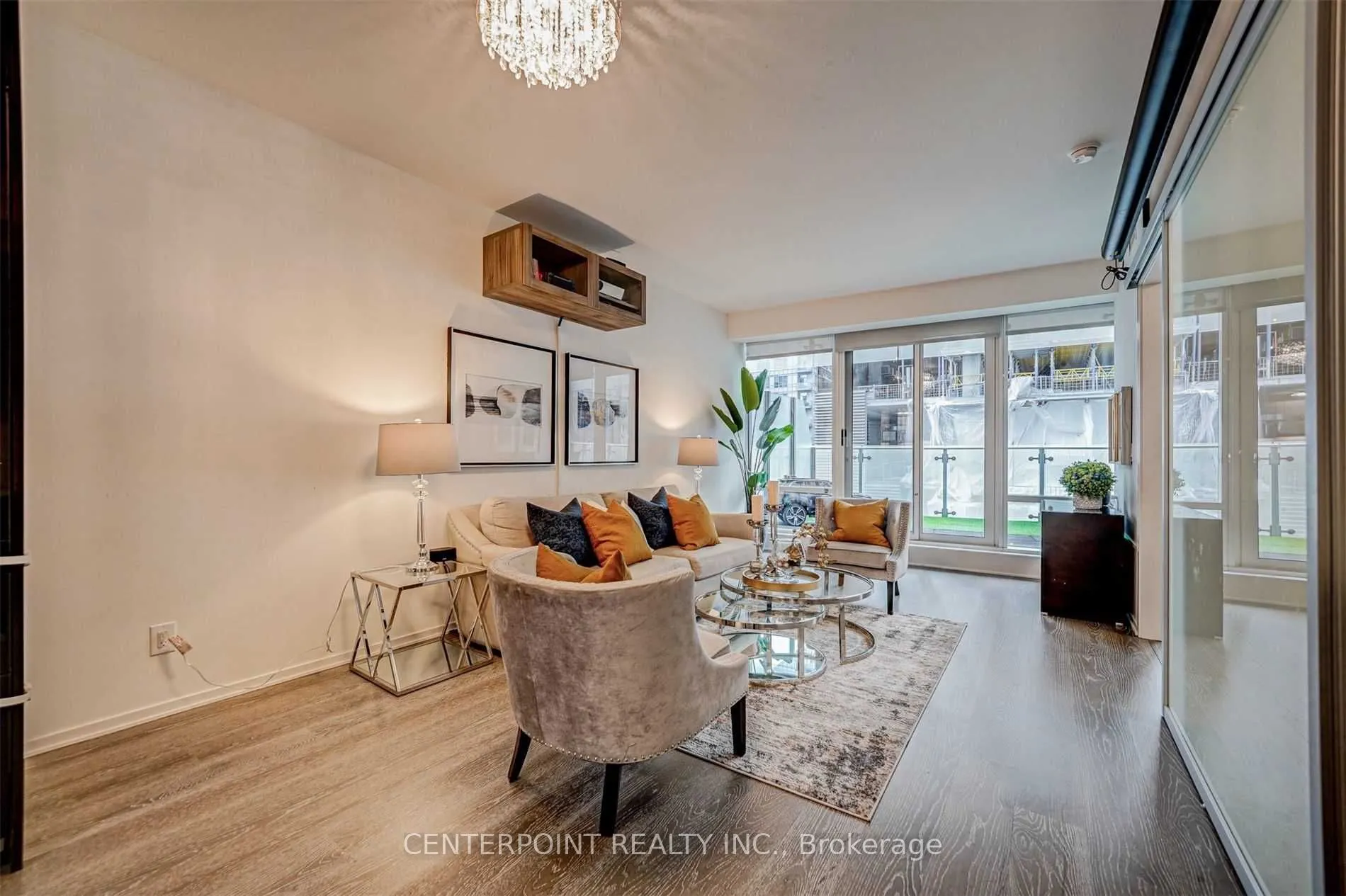 1 Bloor Street E #515