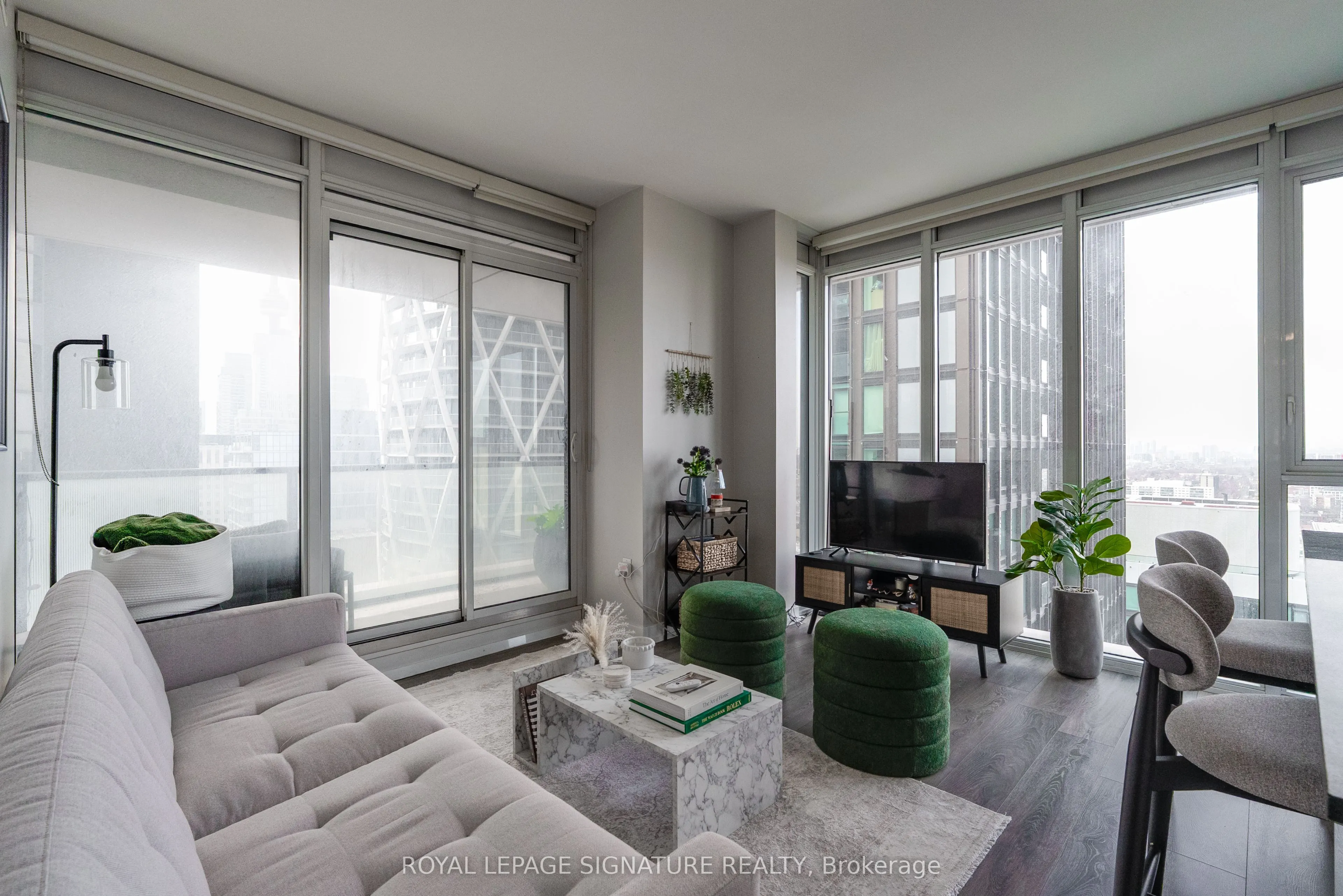 426 University Avenue #2503