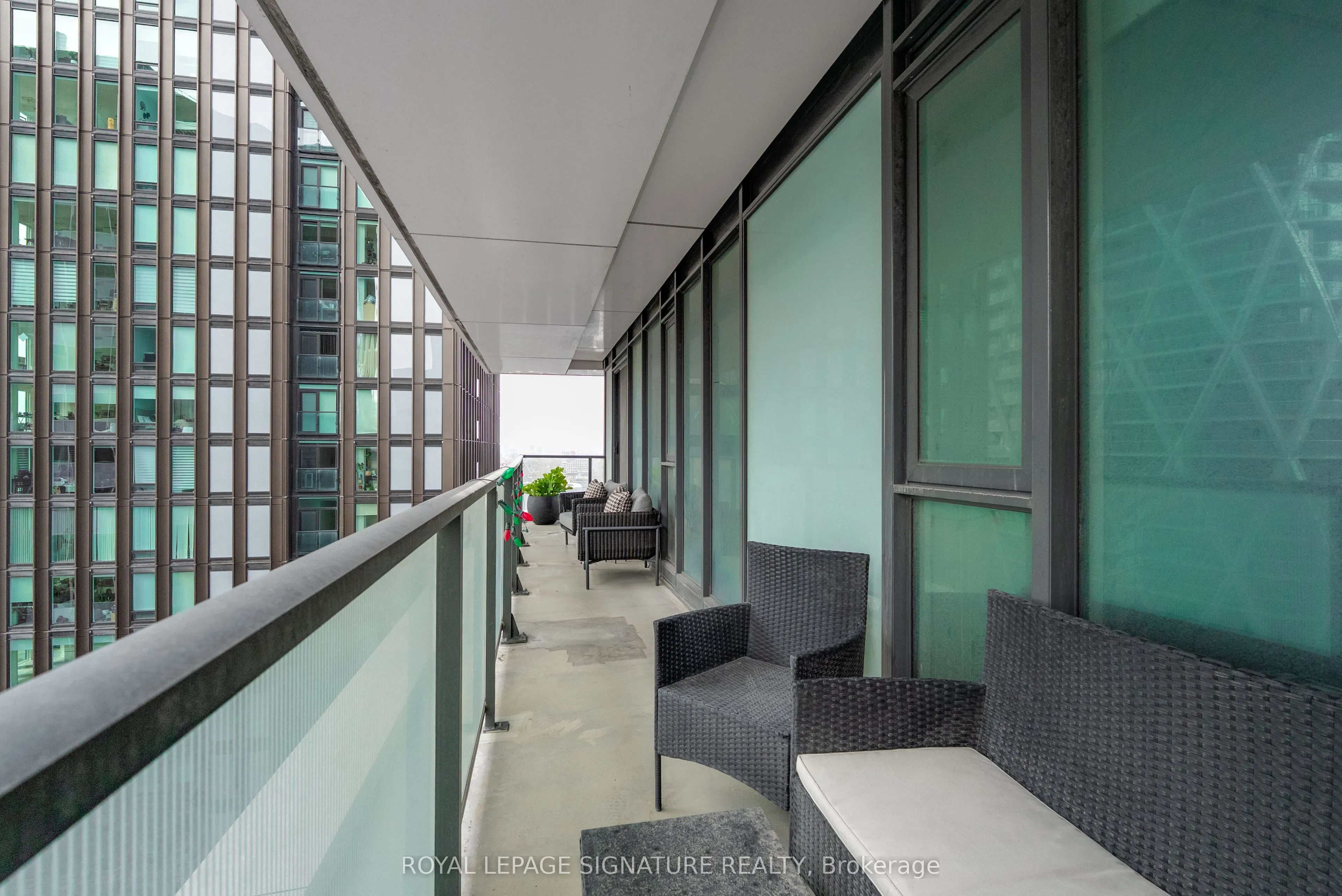 426 University Avenue #2503
